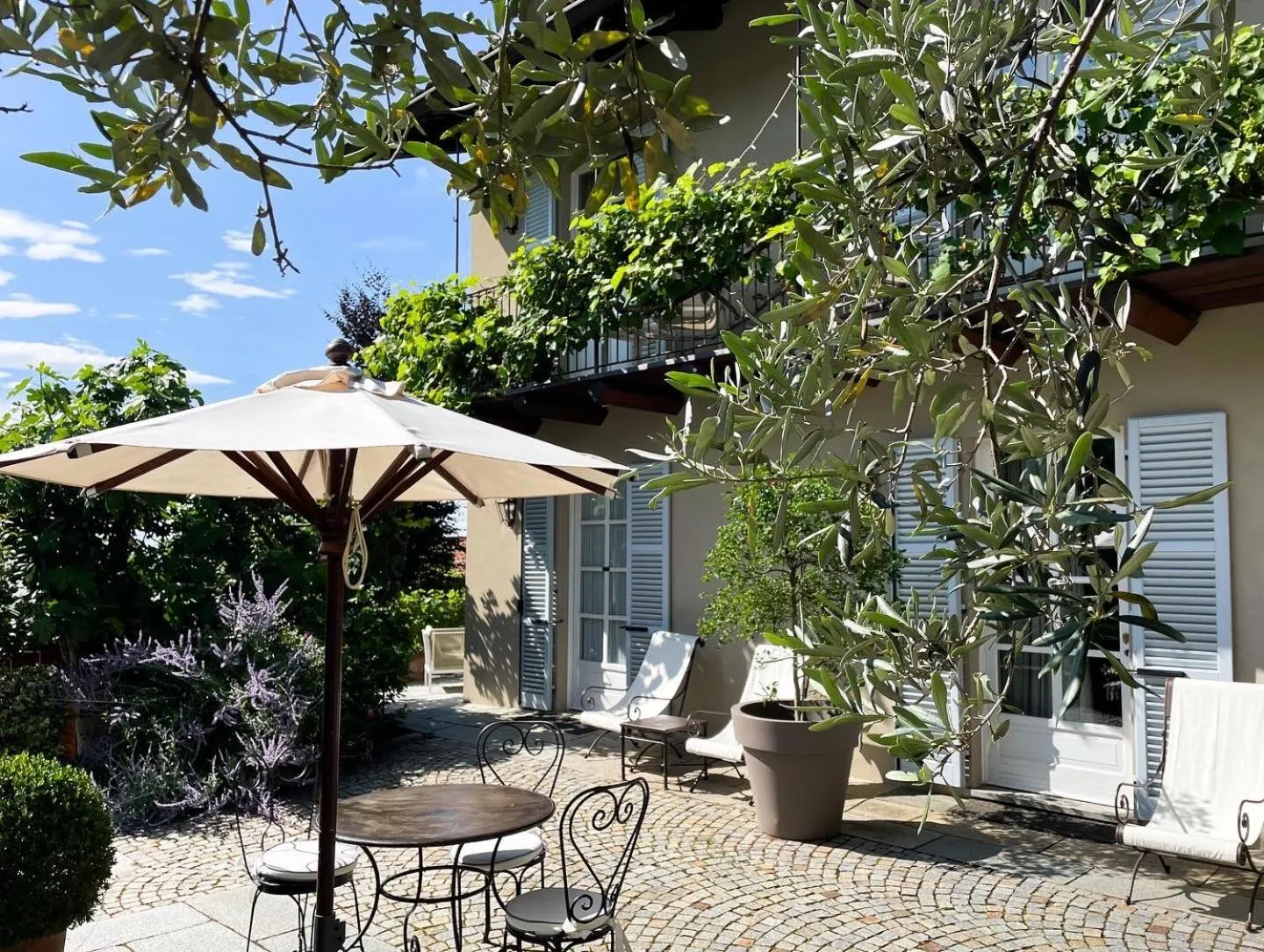 Garden in Corte Gondina Boutique Hotel