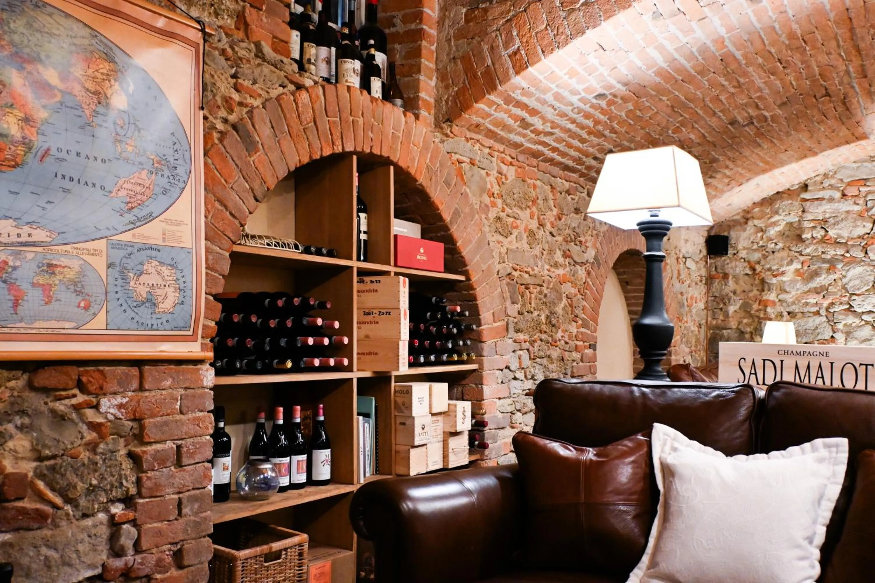 Restaurant/places to eat in Corte Gondina Boutique Hotel