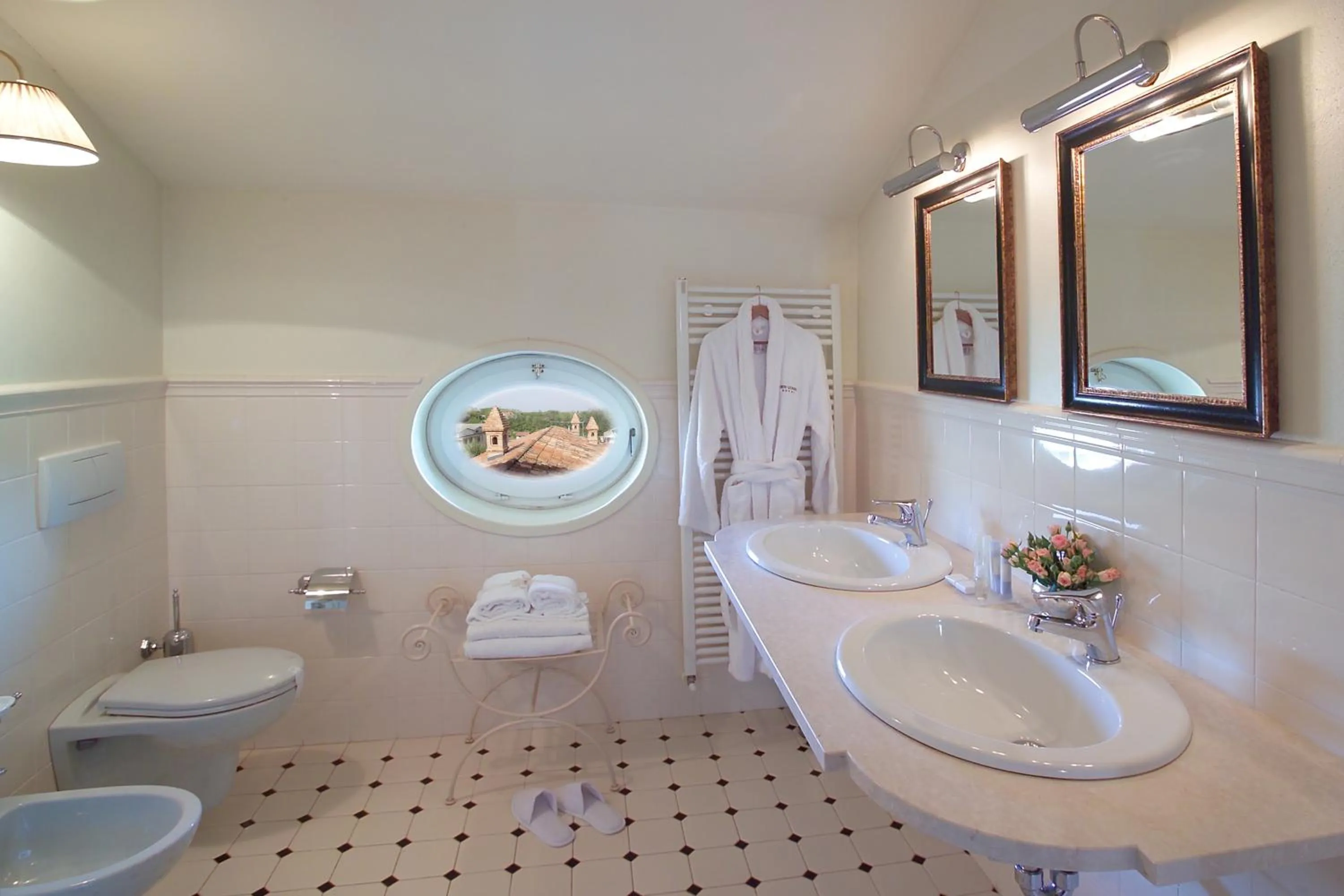 Bathroom in Corte Gondina Boutique Hotel