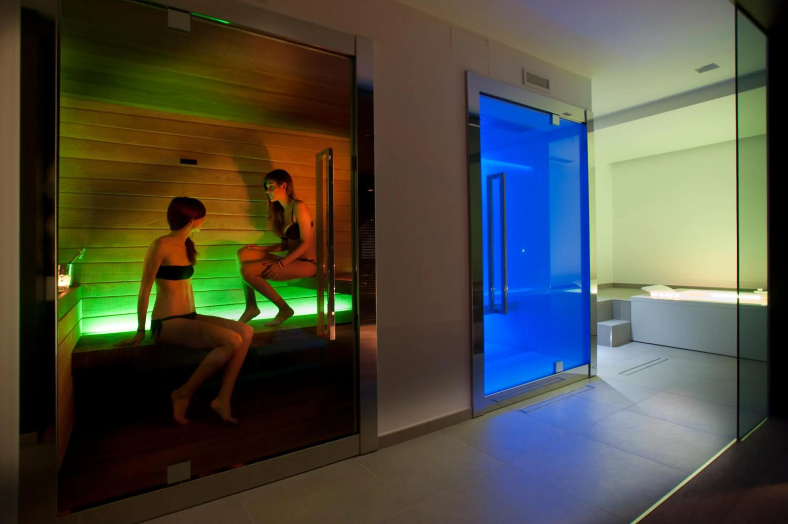 People in Corte Gondina Boutique Hotel