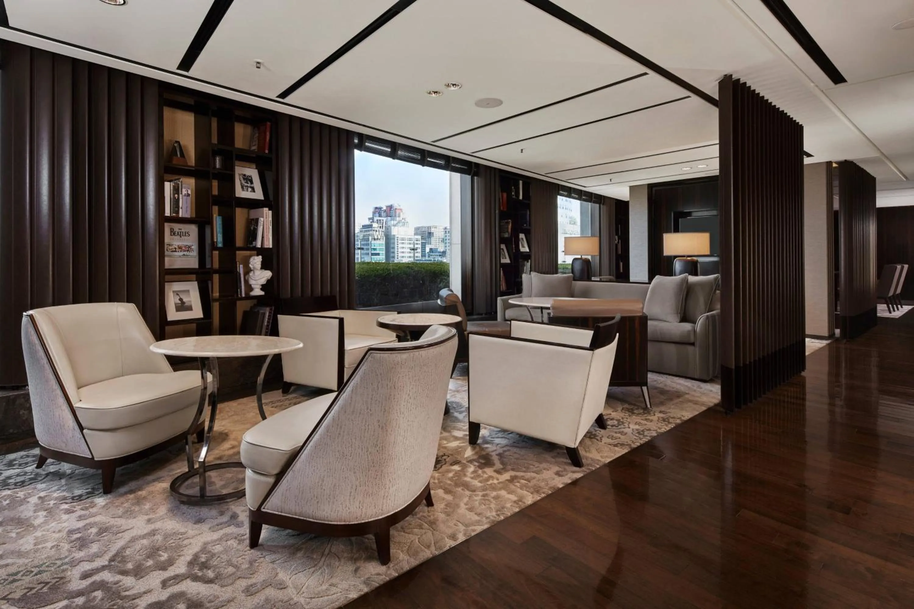 Lounge or bar in JW Marriott Dongdaemun Square Seoul