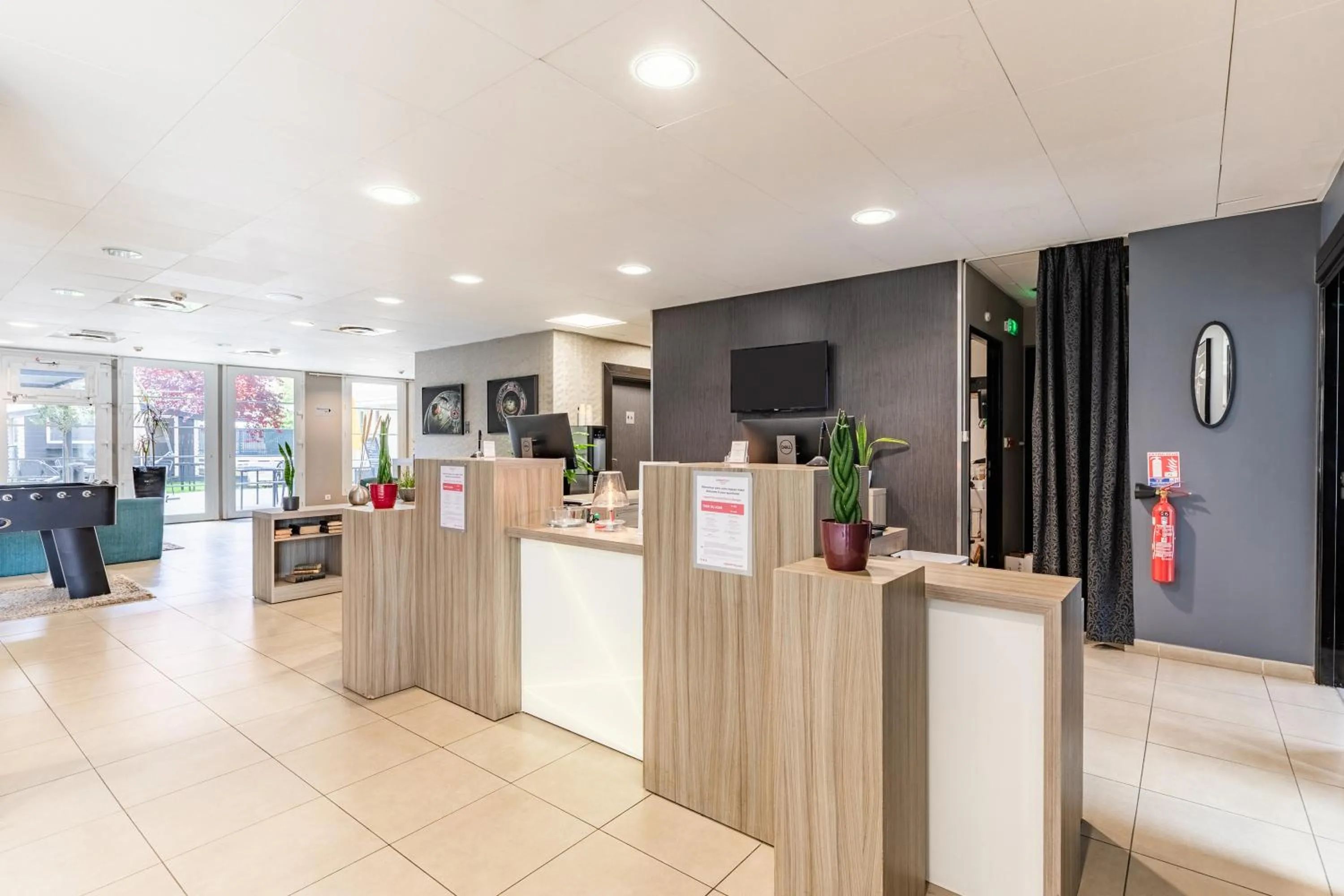 Lobby or reception in Appart’City Confort Le Bourget - Aéroport