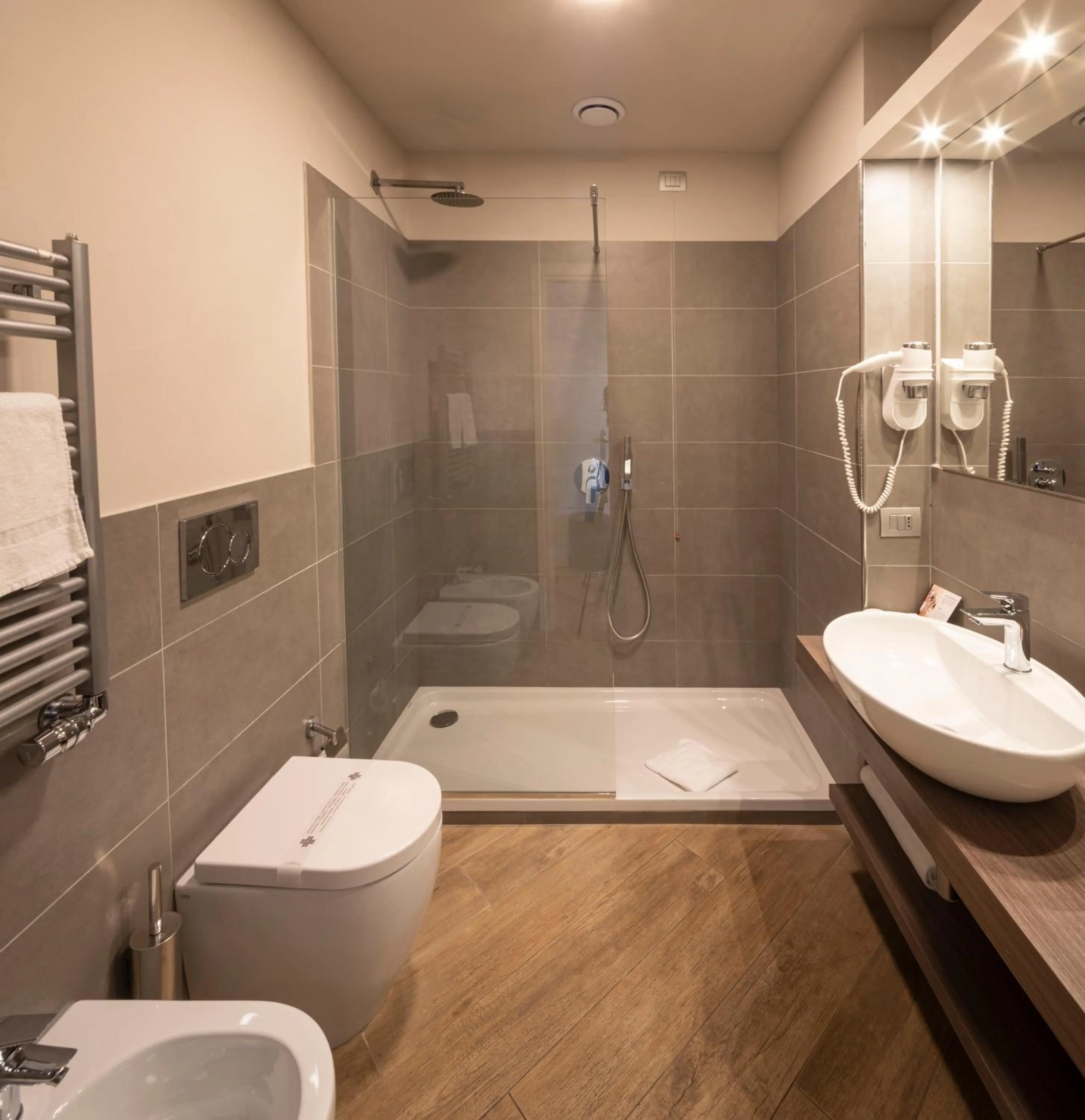 Bathroom in Hotel Horizon Wellness & Spa Resort - Best Western Signature Collection