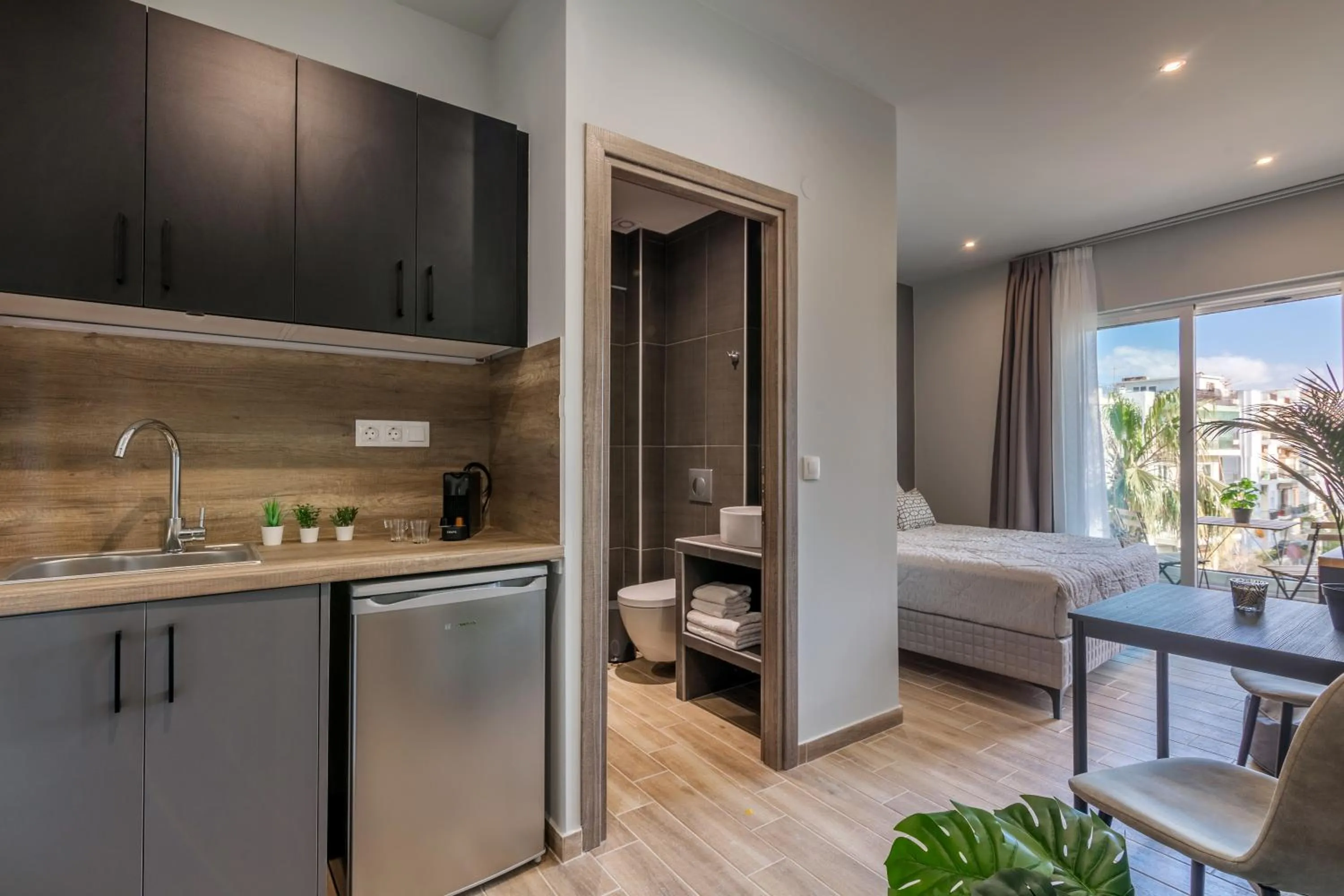 Photo of the whole room in Raise Kornarou City Stay