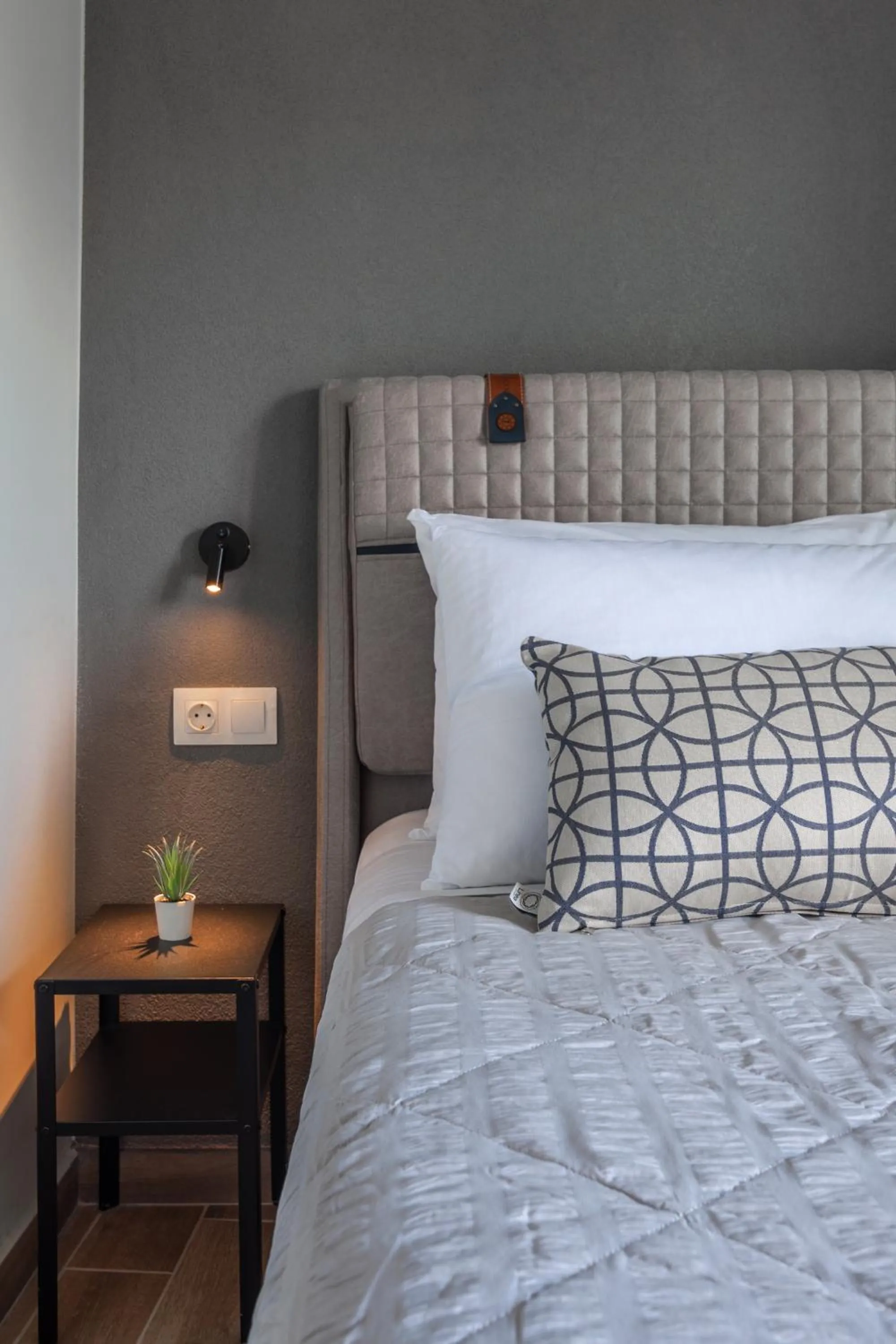 Bed in Raise Kornarou City Stay