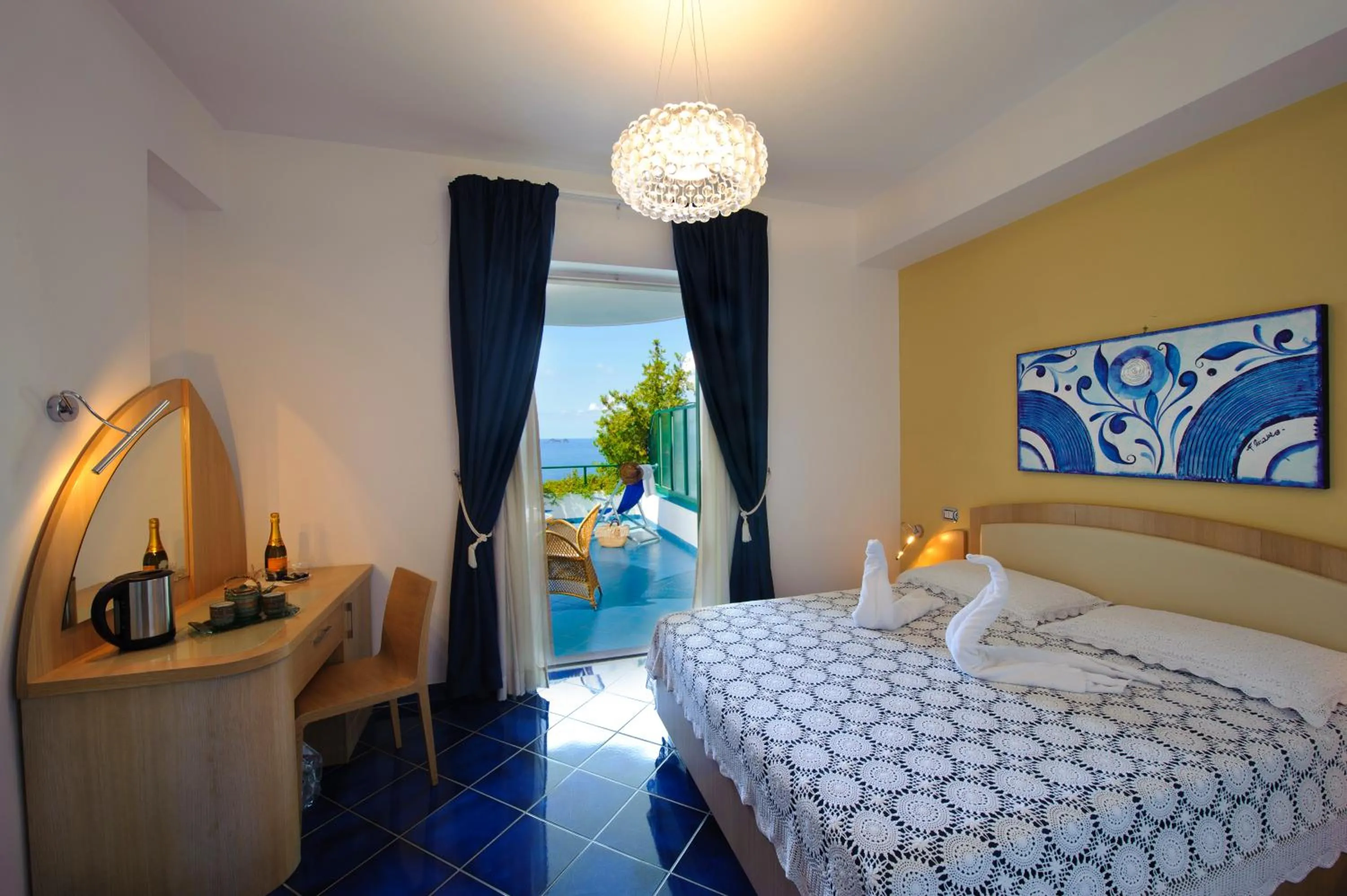 View (from property/room), Bed in Hotel Il Pino