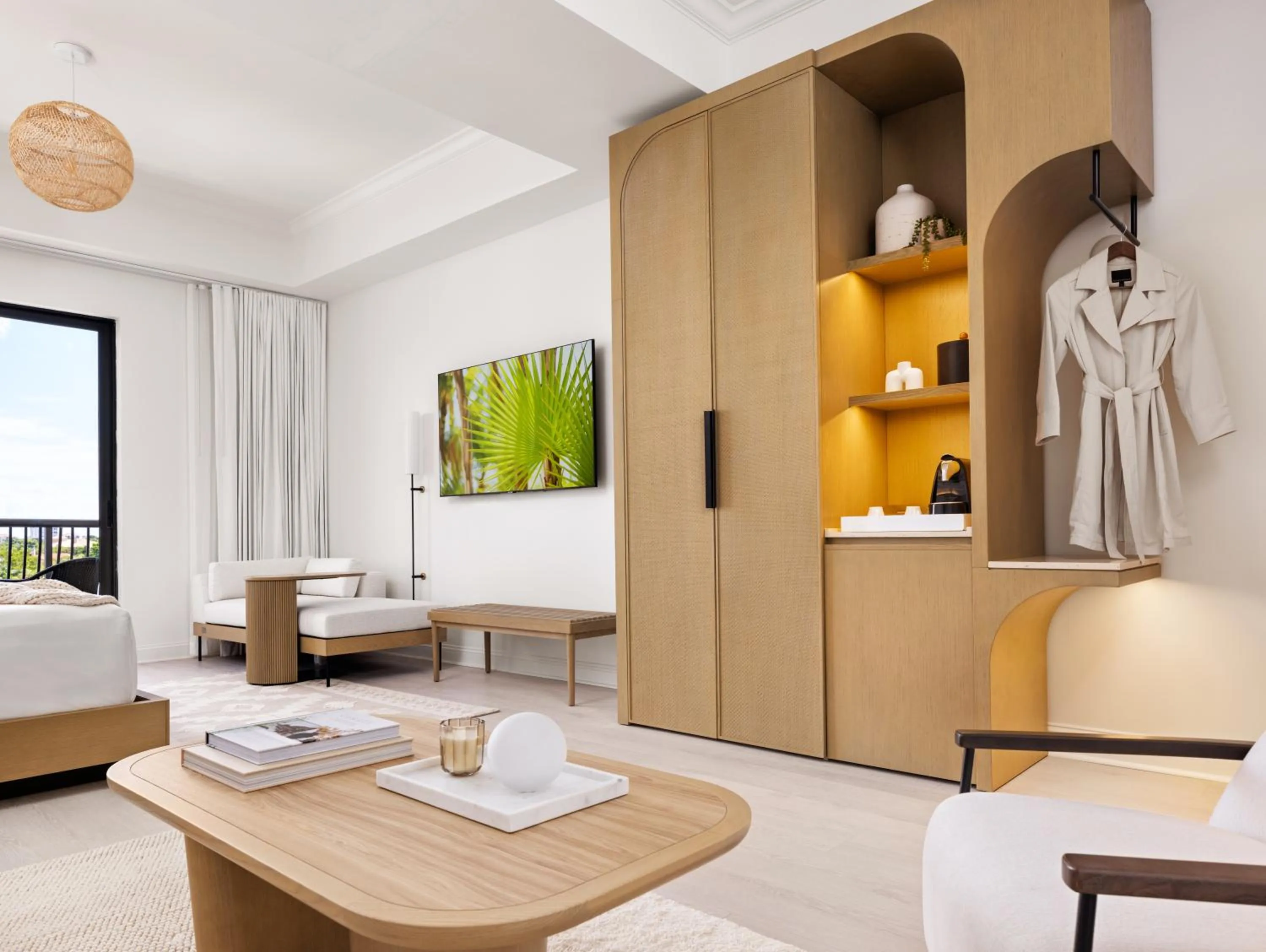 Living room, Bed in The Hotel Zamora