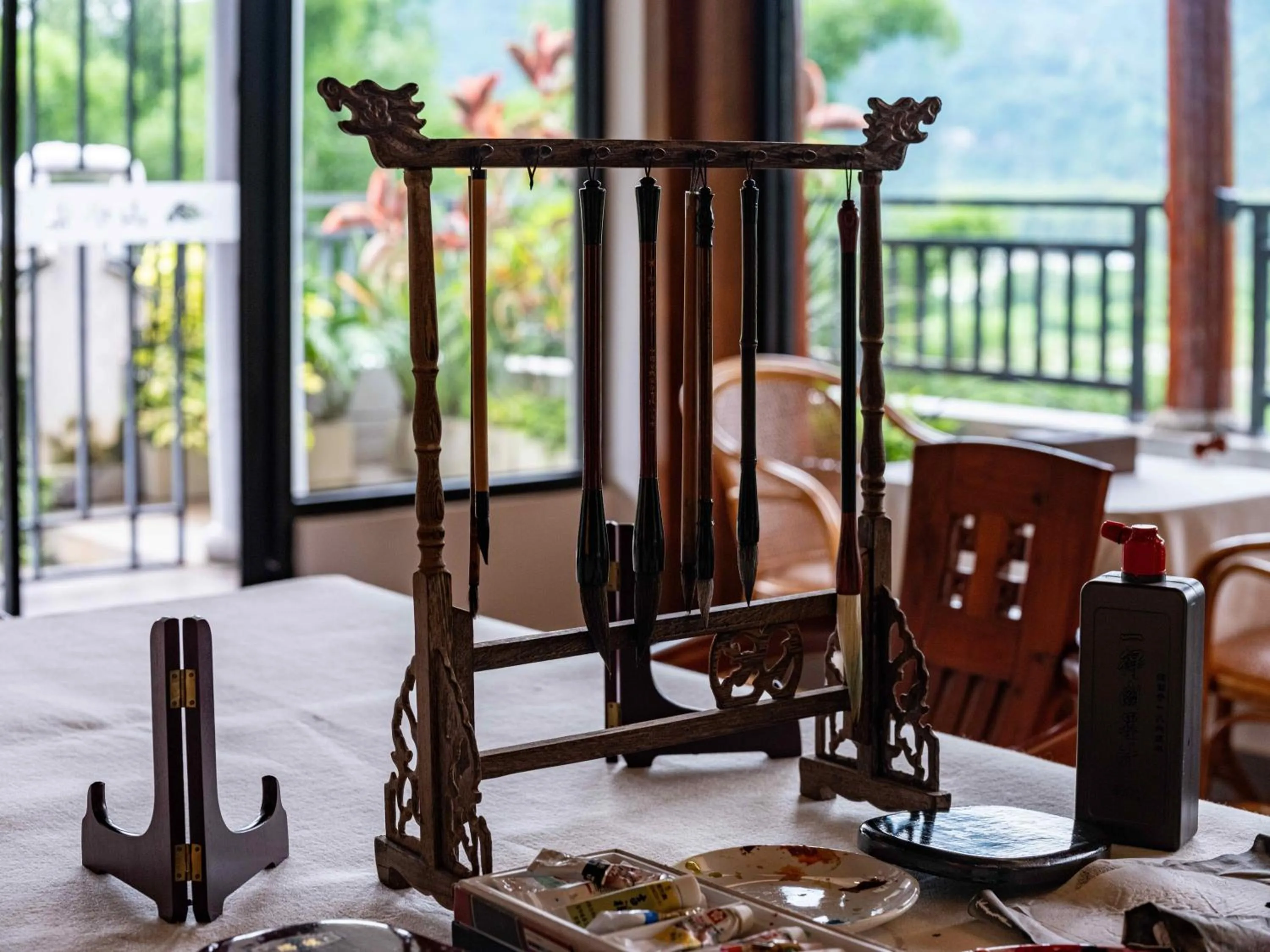 Seating area in Yangshuo Mountain River Ballad Hotel - Free Yangshuo Train Station Pick Up and Drop Off