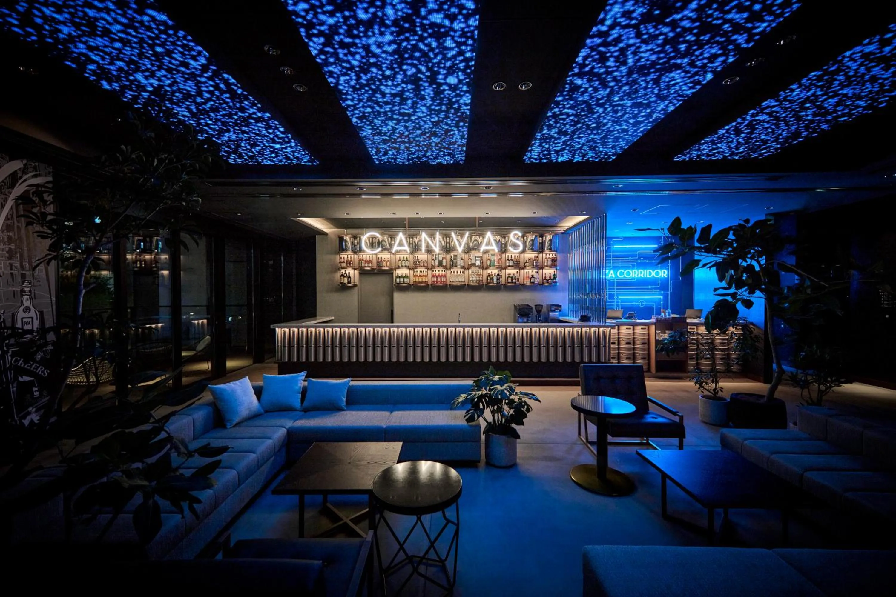 Lounge or bar in The Royal Park Canvas Ginza Corridor
