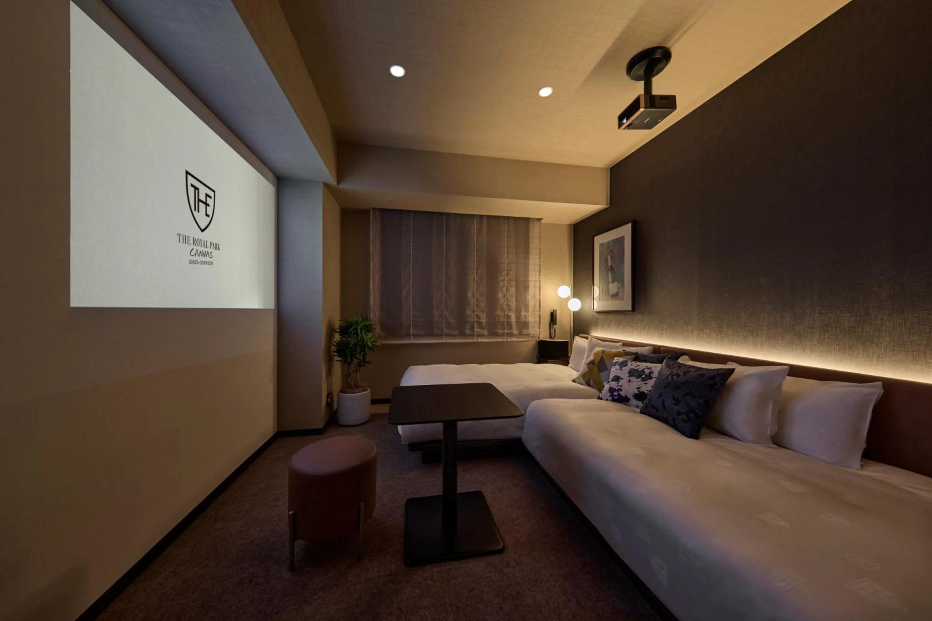 Bedroom, Bed in The Royal Park Canvas Ginza Corridor