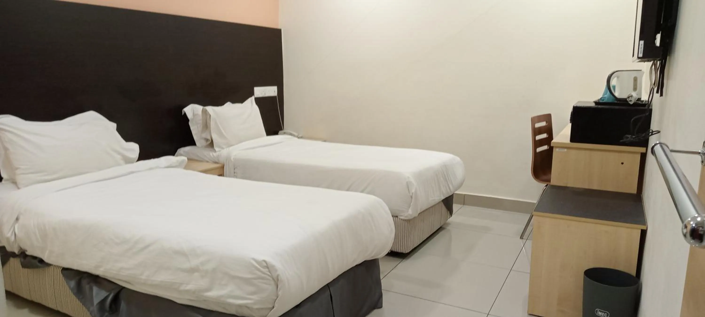 Photo of the whole room, Bed in AVENUE BANGI HOTEL