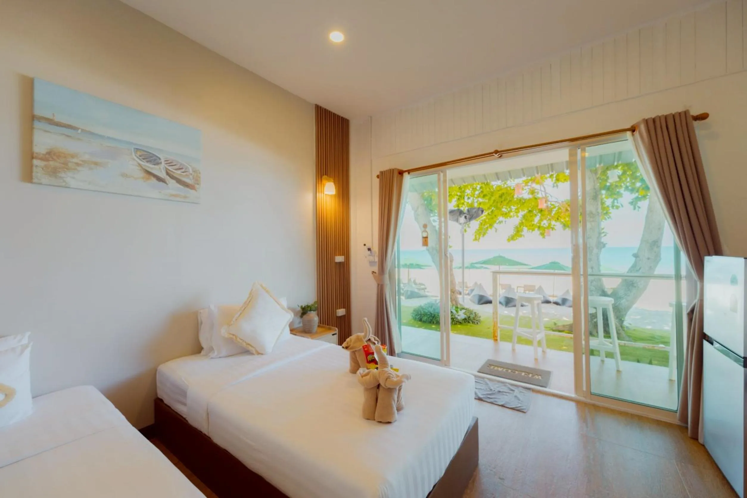 Bed in Samet Lucky Resort