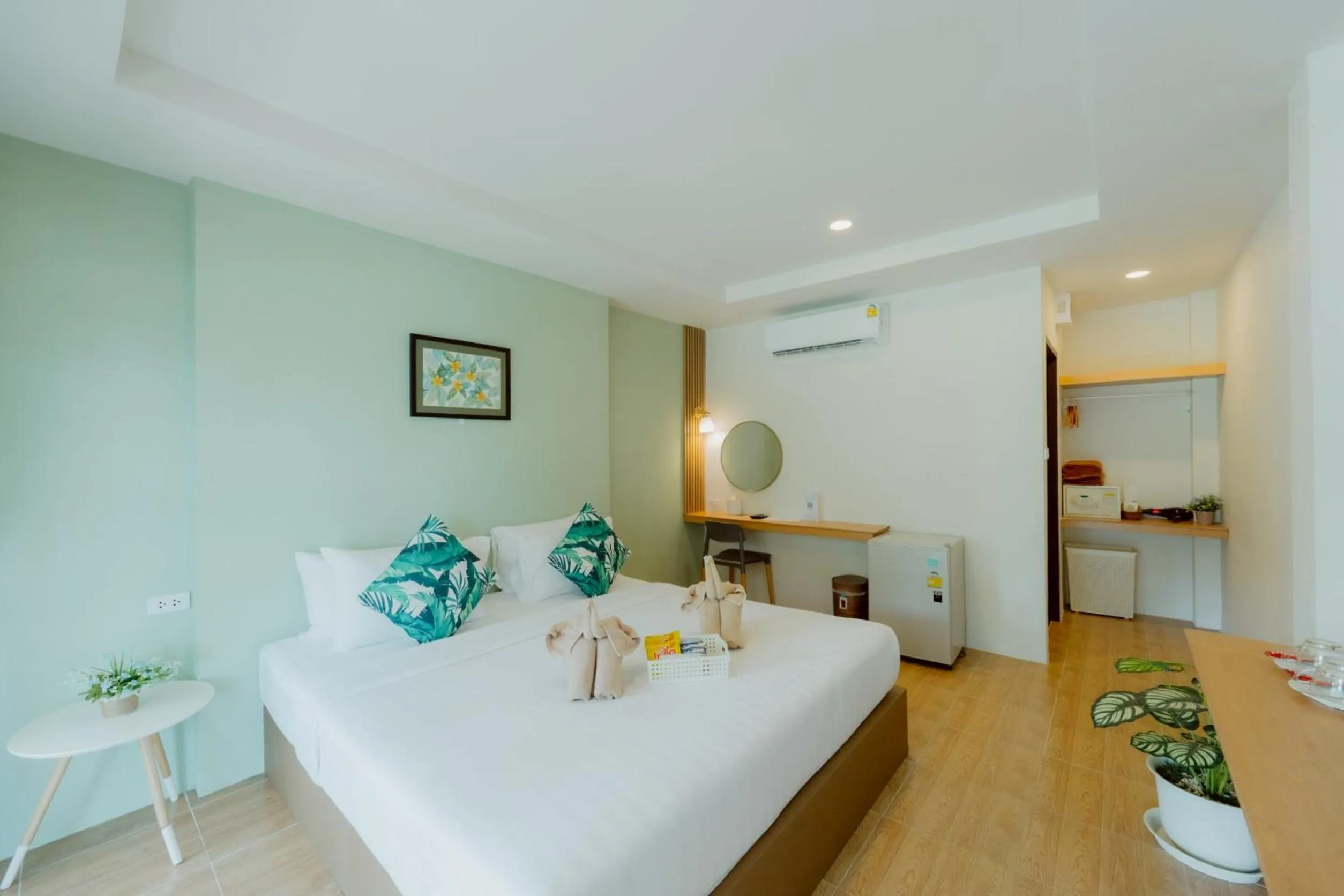 Bed in Samet Lucky Resort