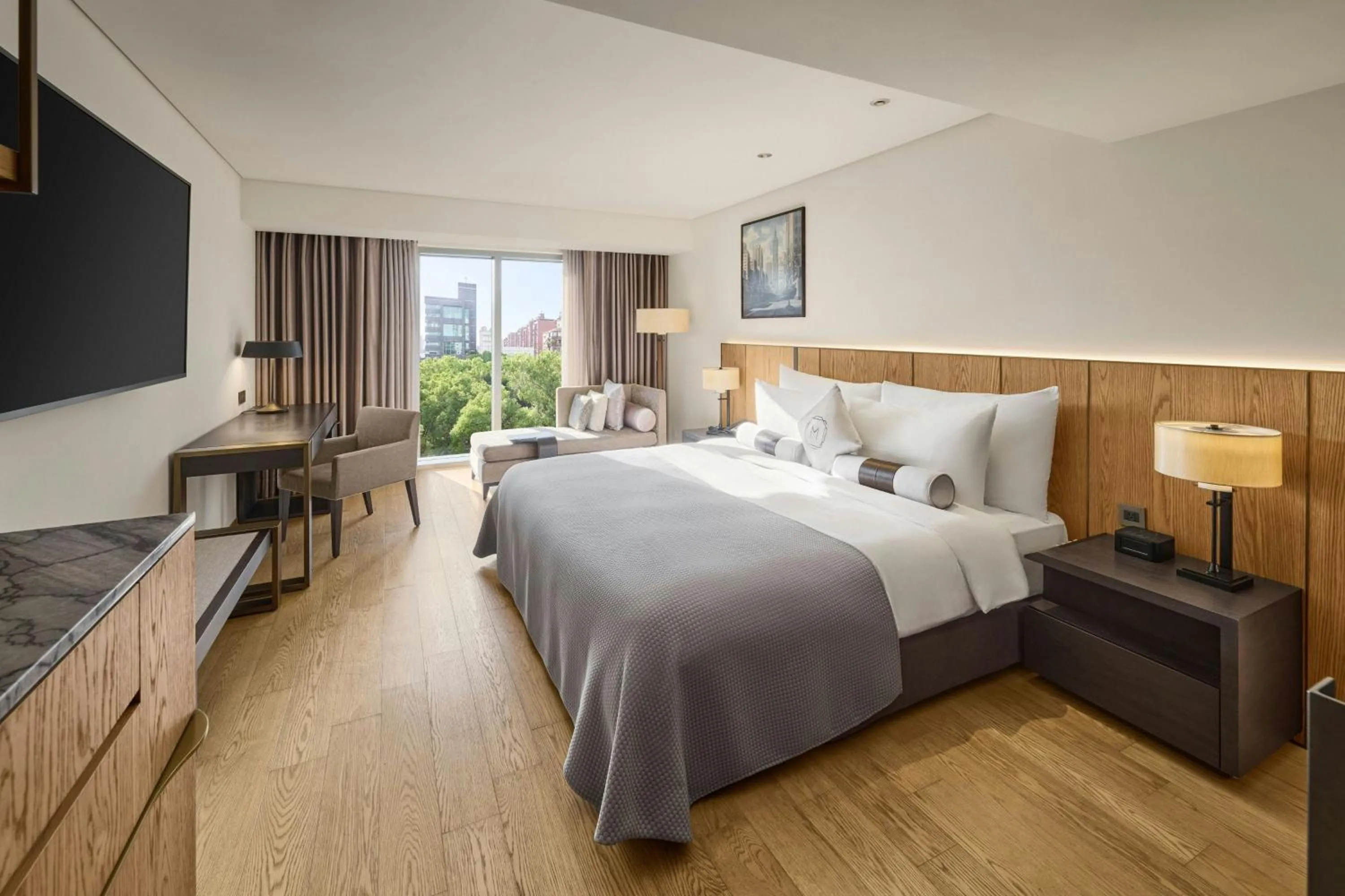 Photo of the whole room, Bed in Madison Taipei, a Tribute Portfolio Hotel