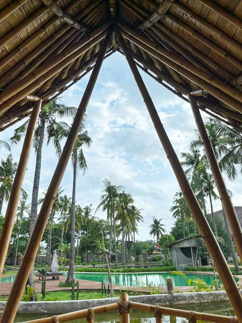 Pravasa Gili Resort by KajaNe