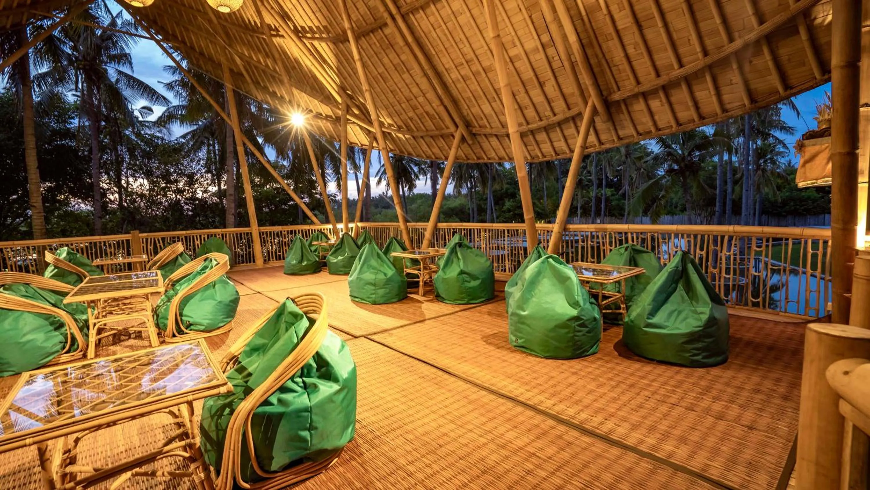 Restaurant/places to eat in Pravasa Gili Resort by KajaNe