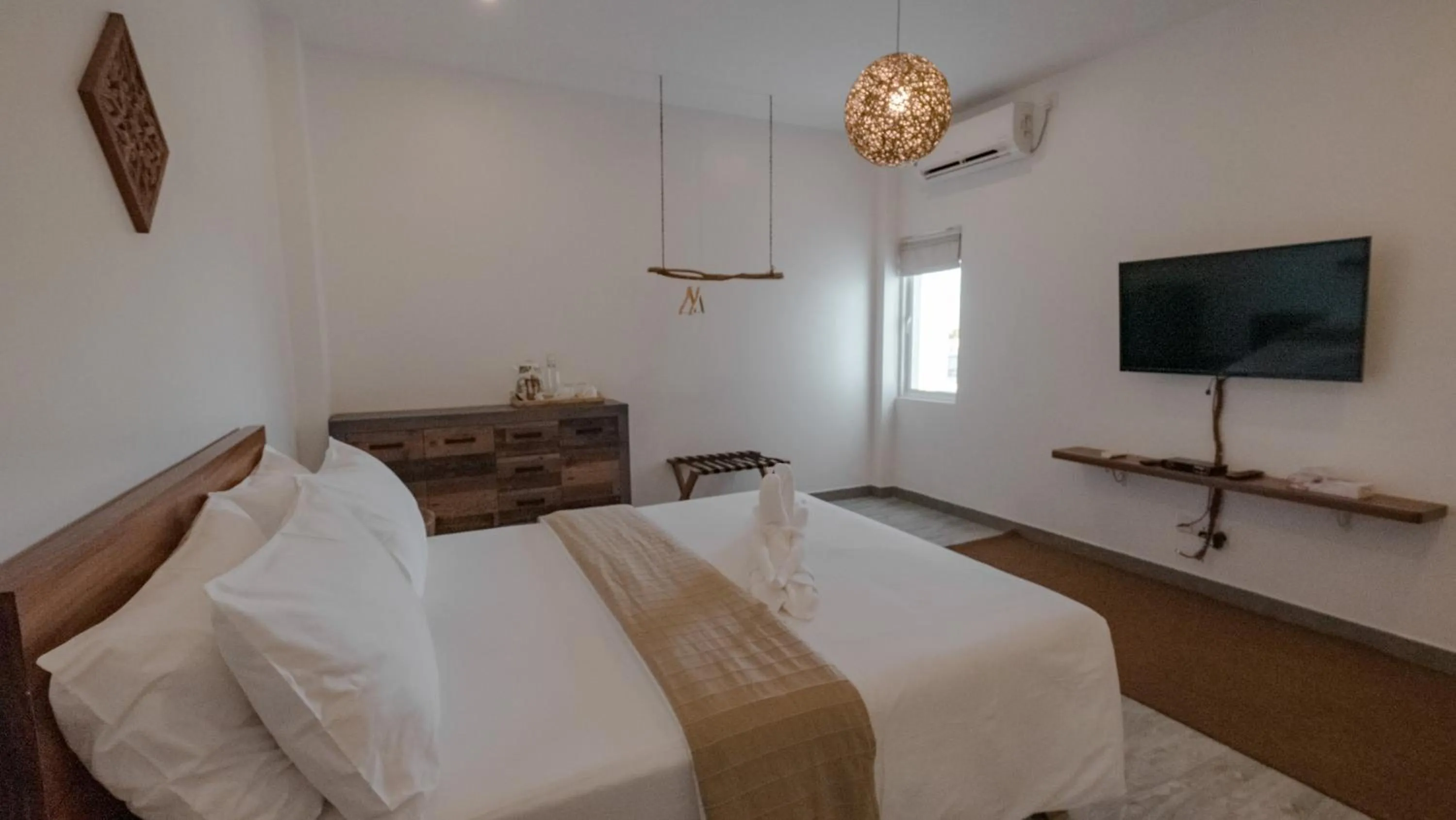 Bed in Lea Spa Hotel