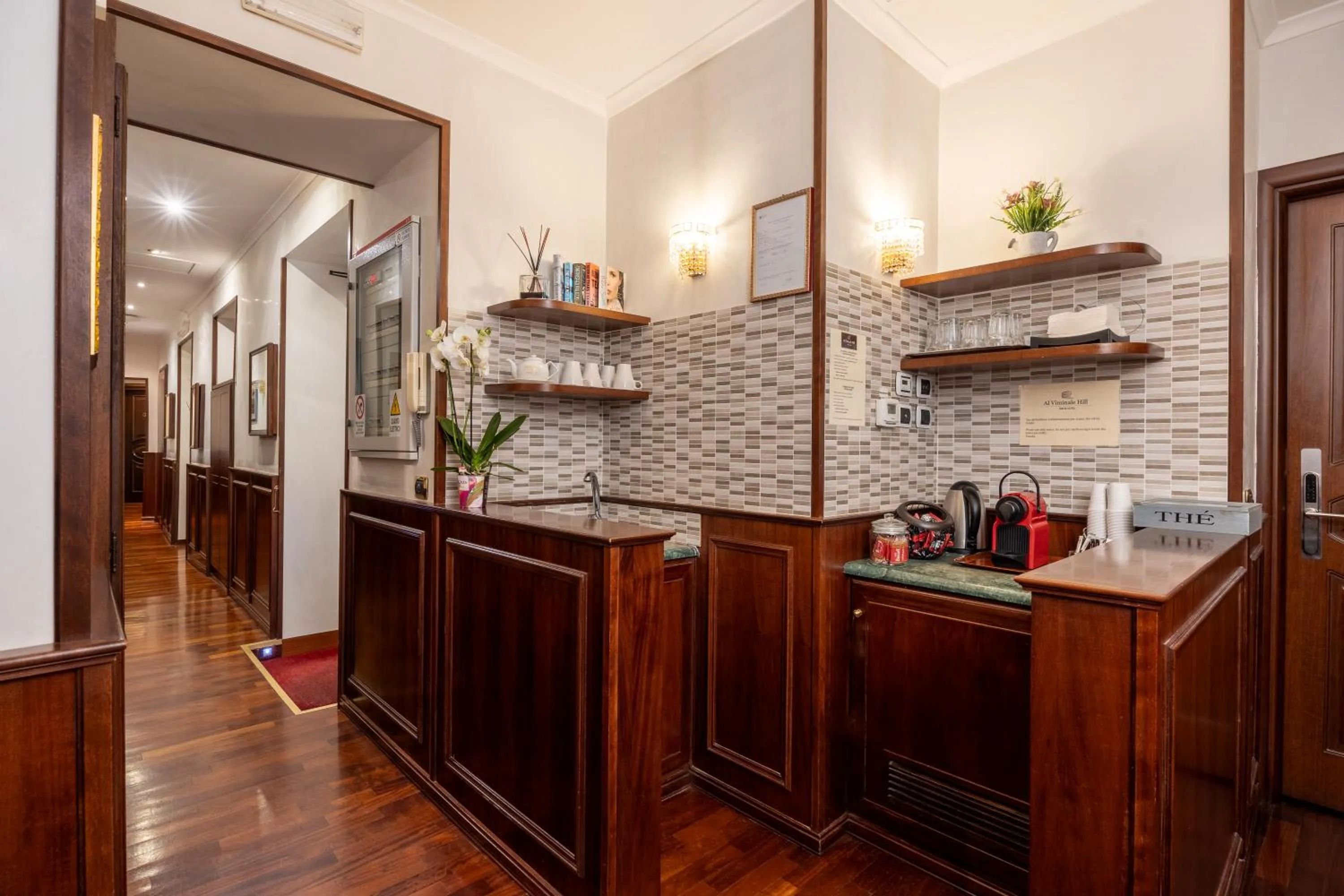 Lounge or bar in Al Viminale Hill Inn & Hotel