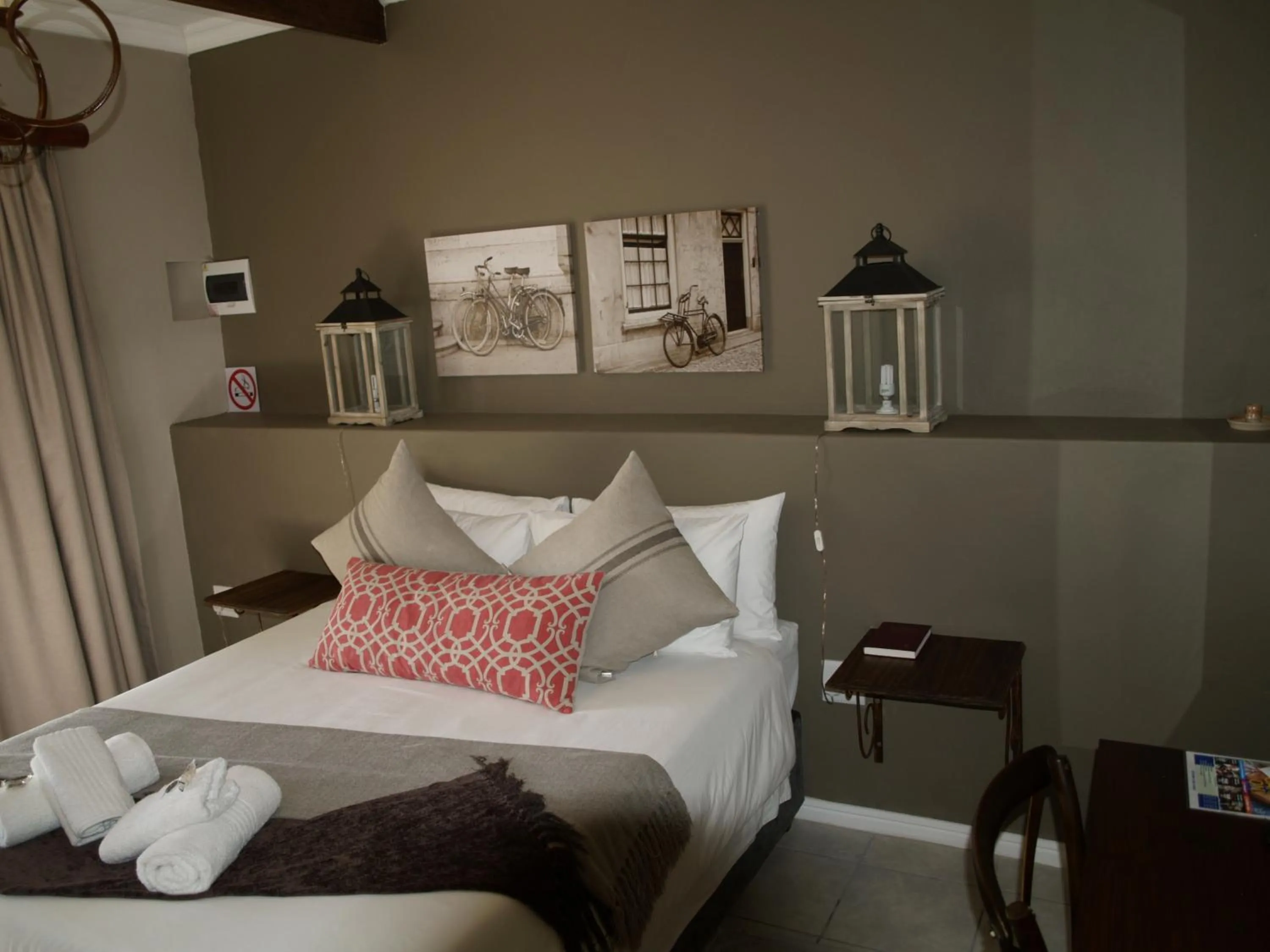 Photo of the whole room, Bed in Die Herehuis