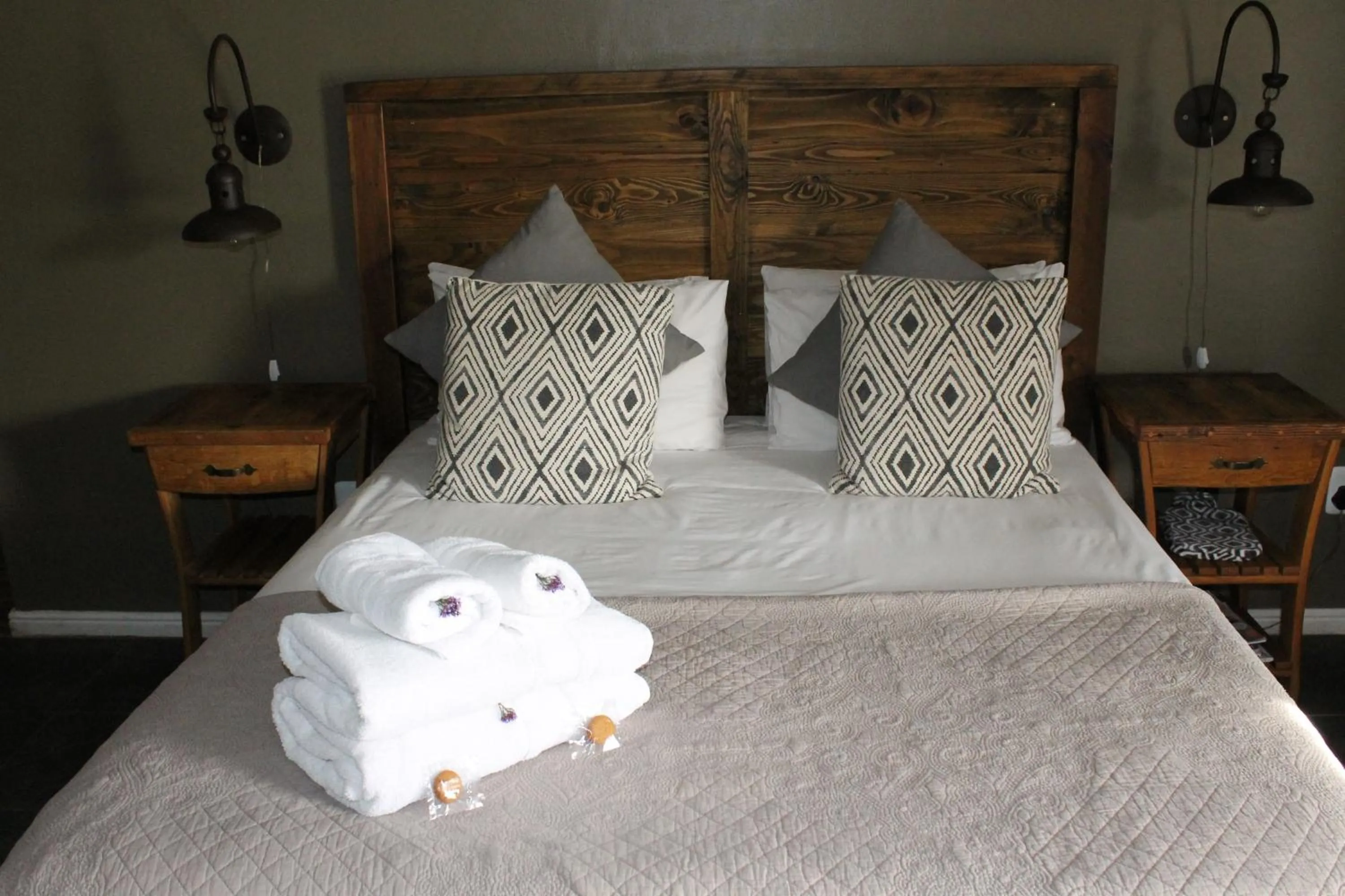 Decorative detail, Bed in Die Herehuis