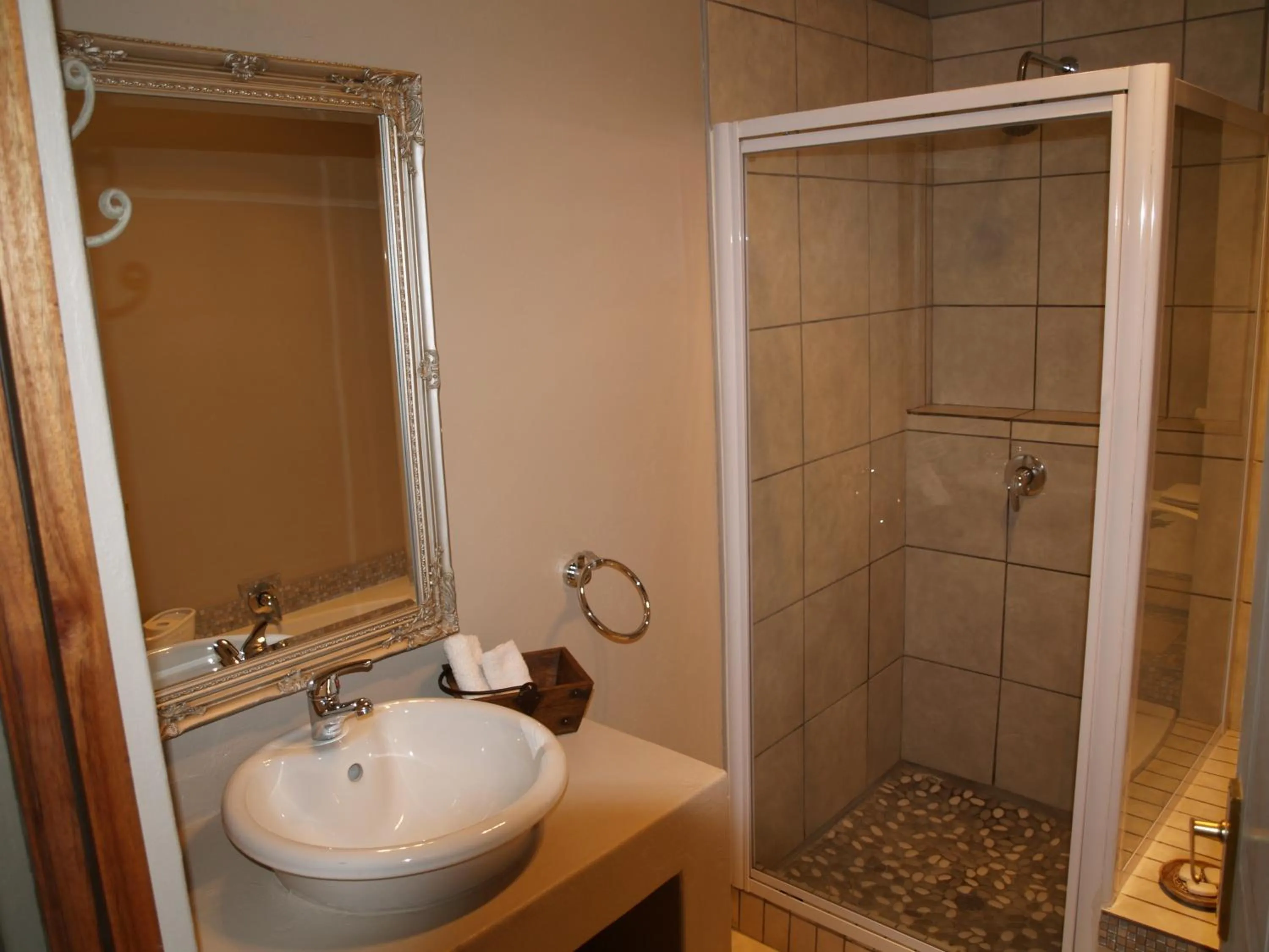 Bathroom in Die Herehuis