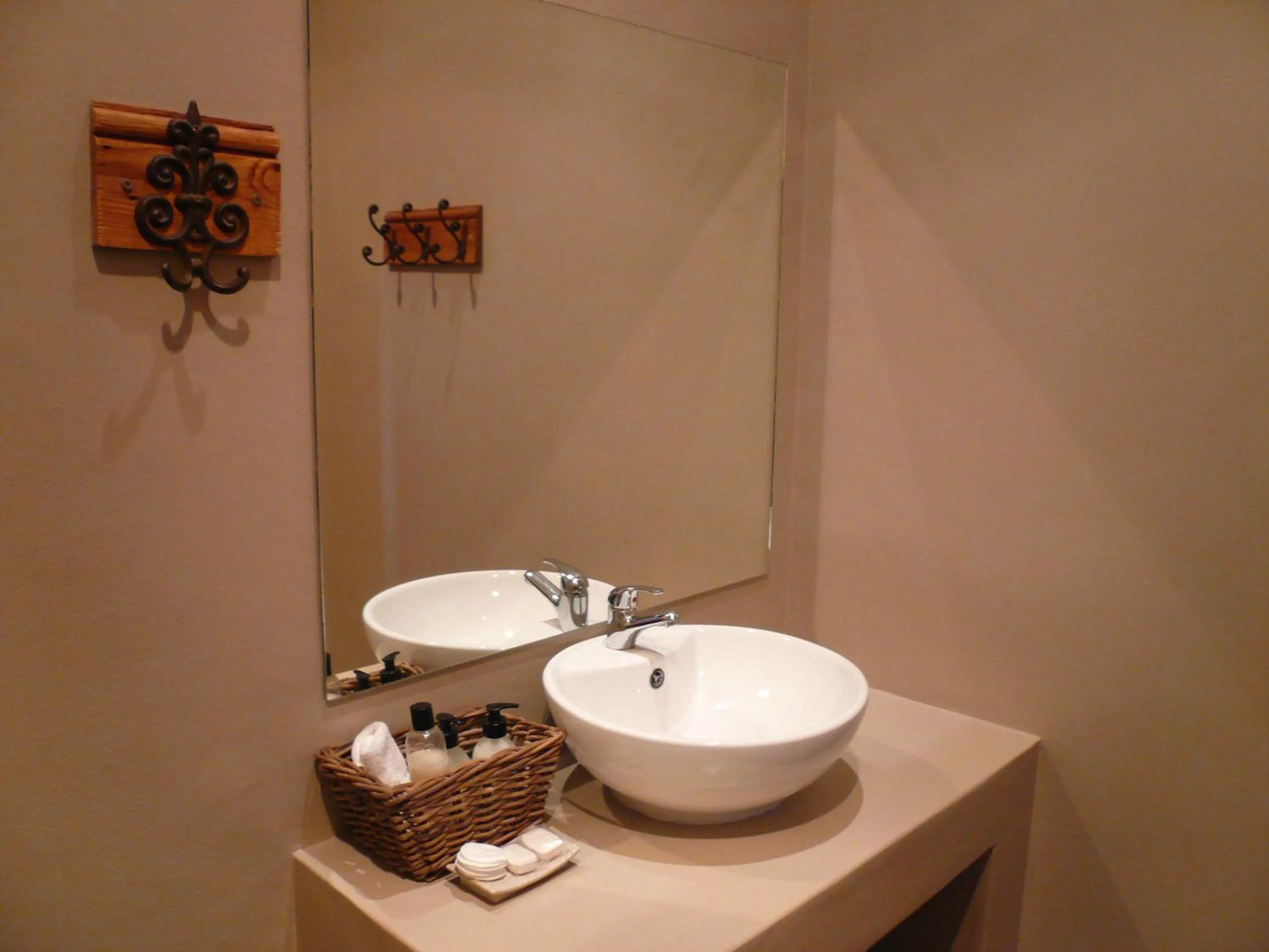 Bathroom in Die Herehuis