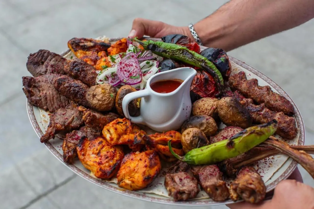 Restaurant/places to eat in Deluxe Park Qusar Resort & Spa Hotel