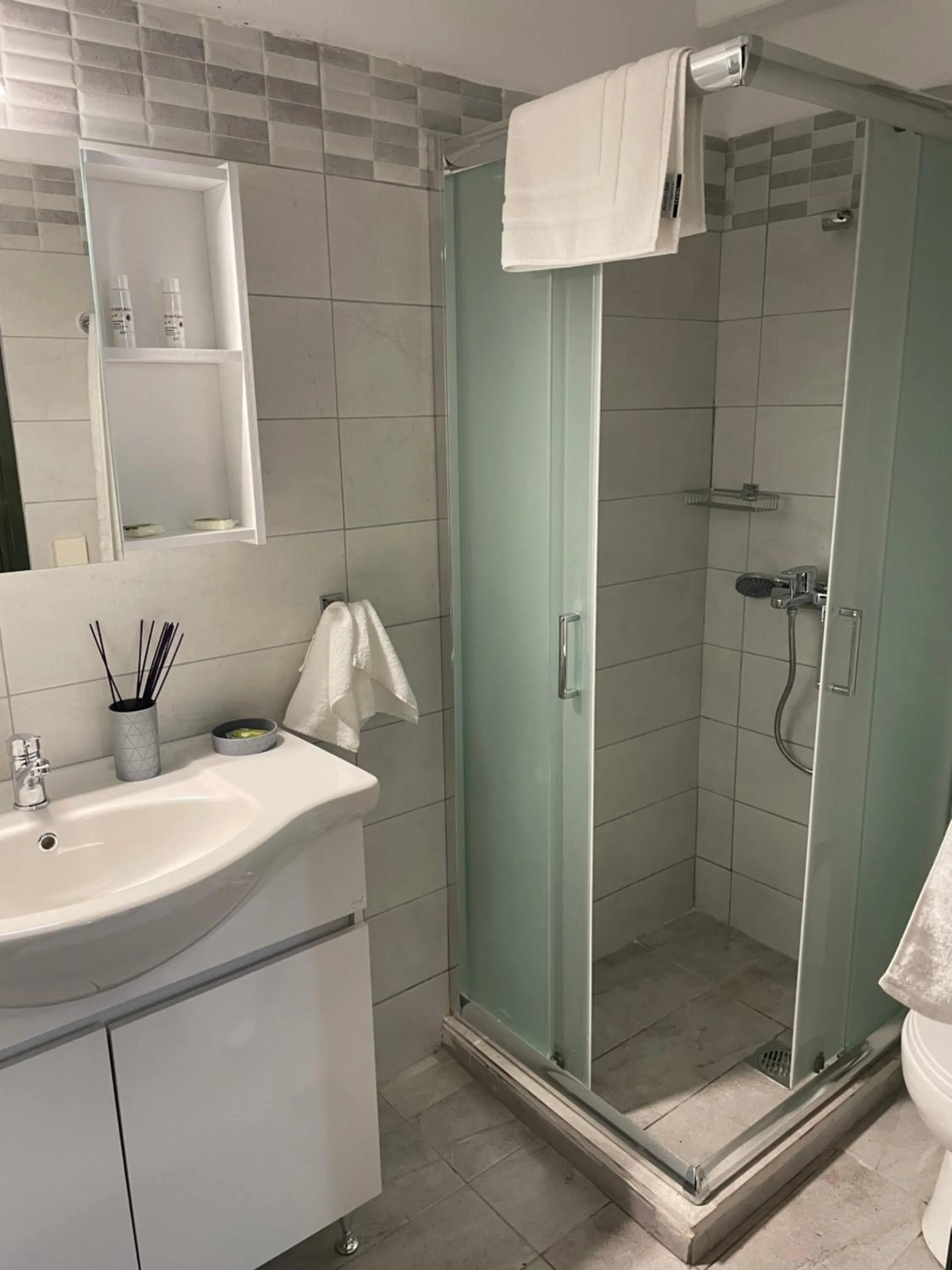 Bathroom in Citrus garden