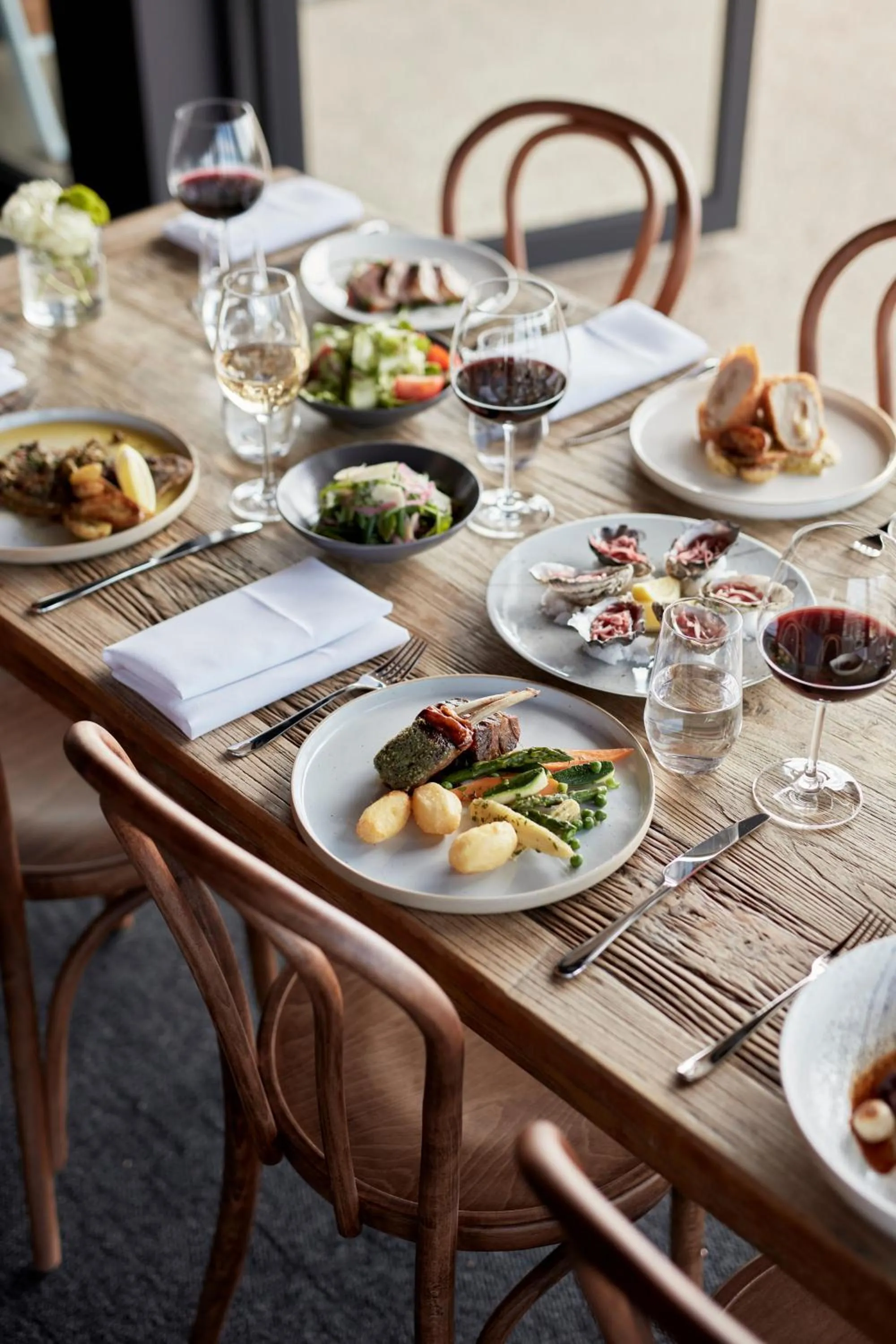 Food and drinks in Accommodation @ Curlewis