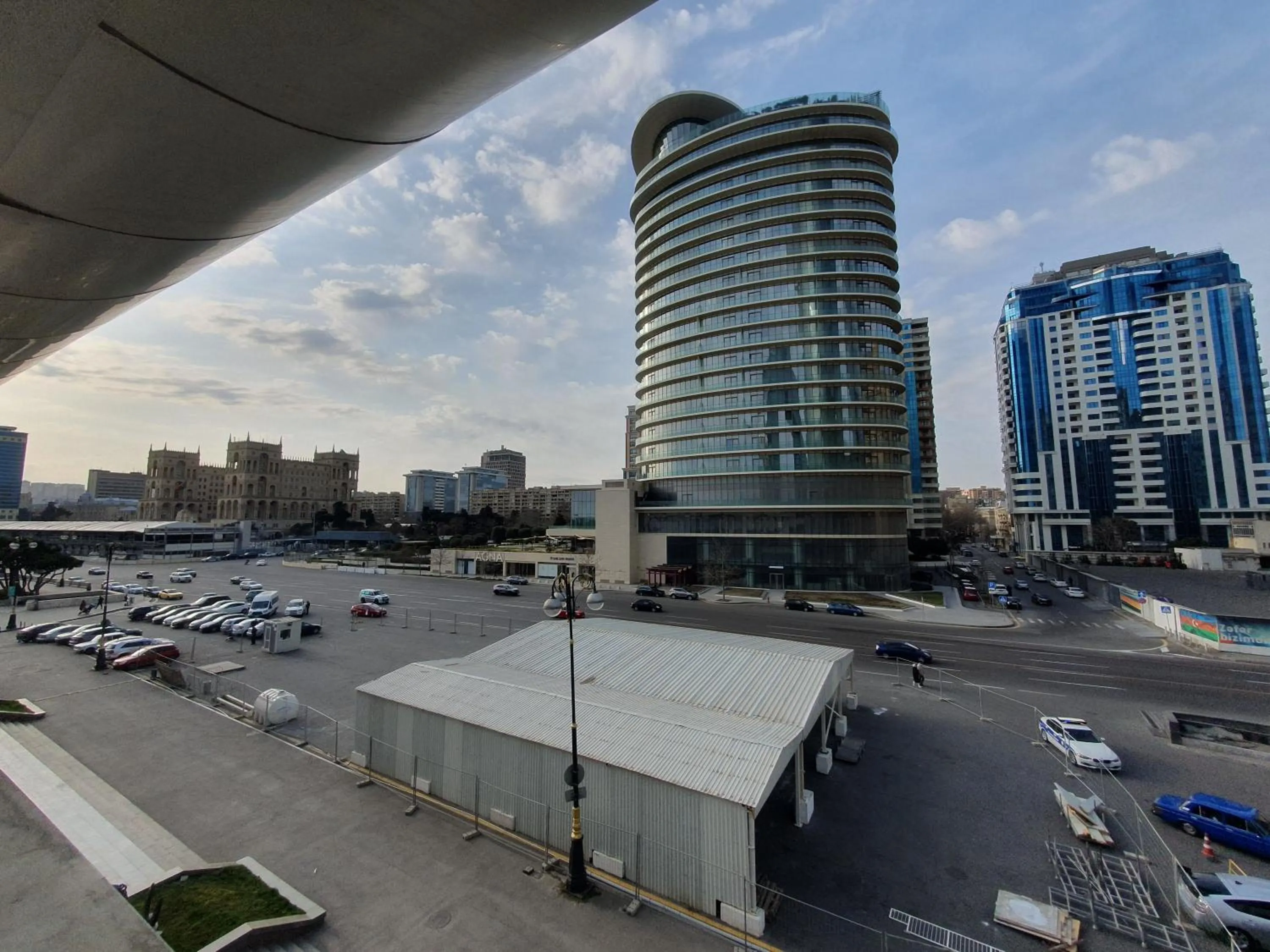 Property building in Marine Inn Hotel Baku