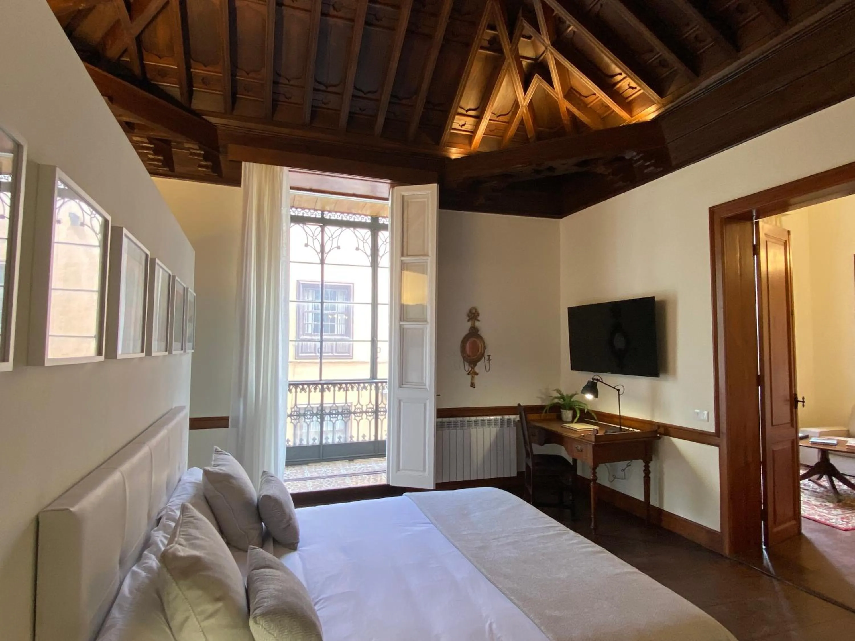 Photo of the whole room, Bed in Nava Suites