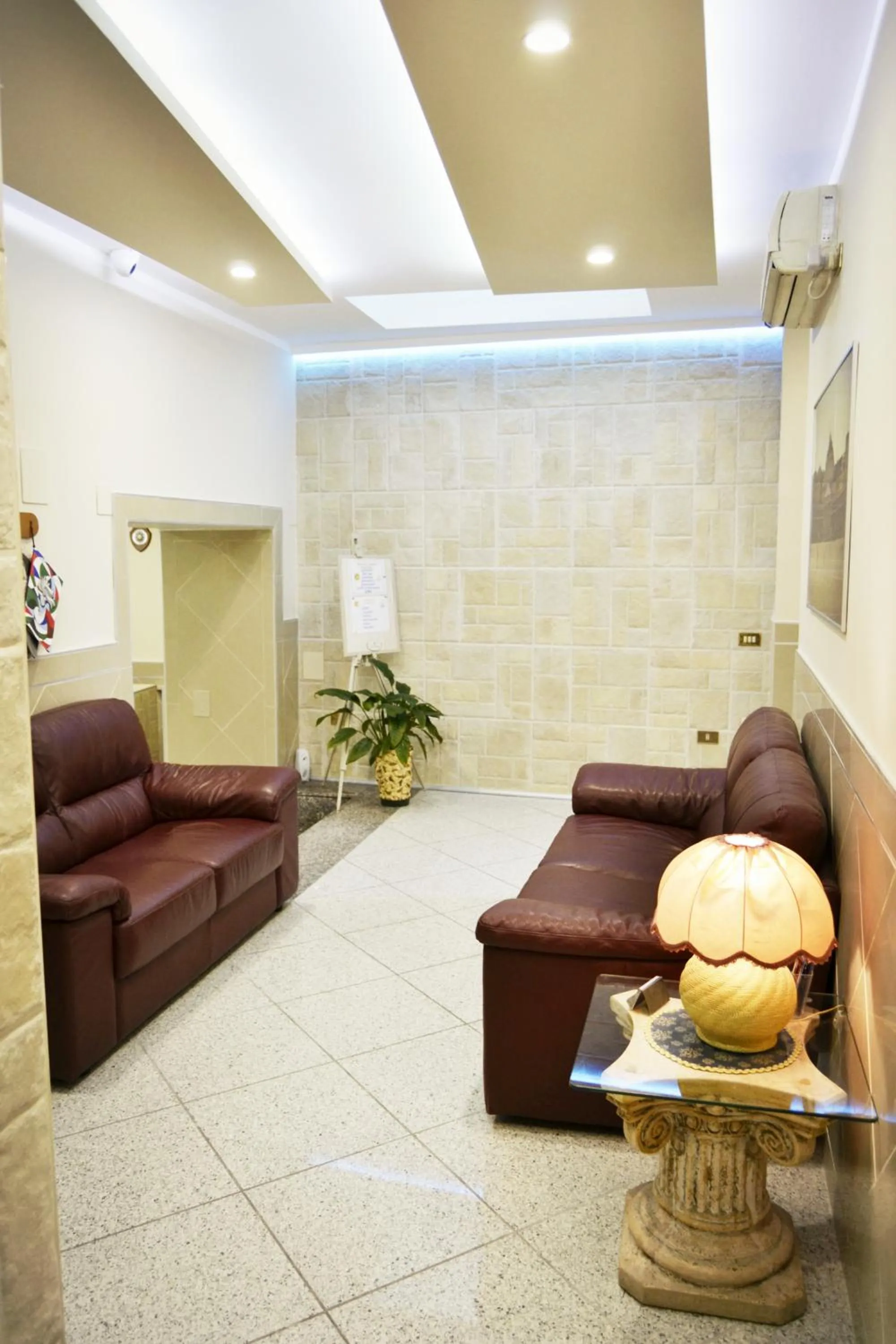 Lobby or reception in Hotel Colombo