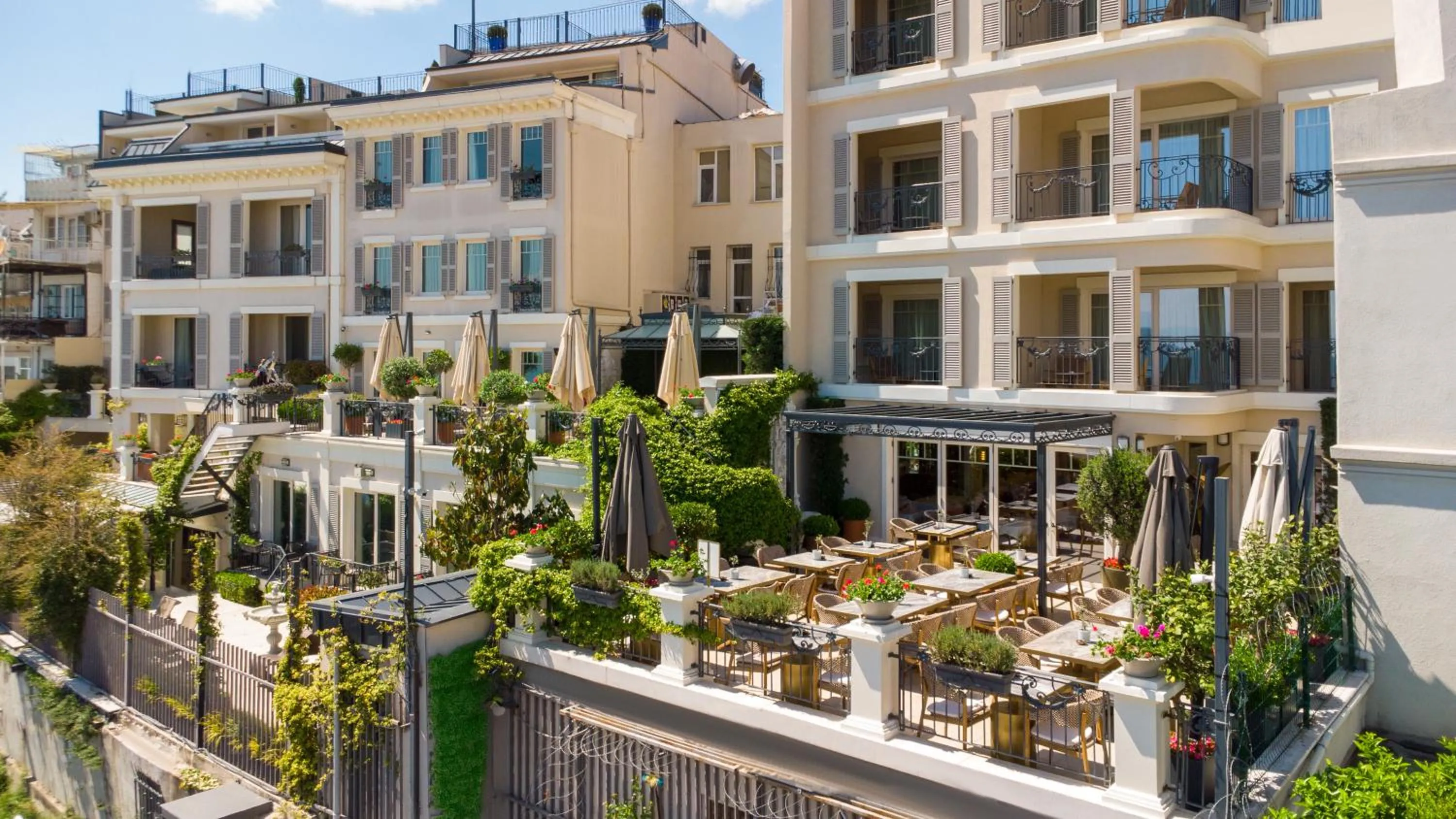 Property building in Mula Hotel