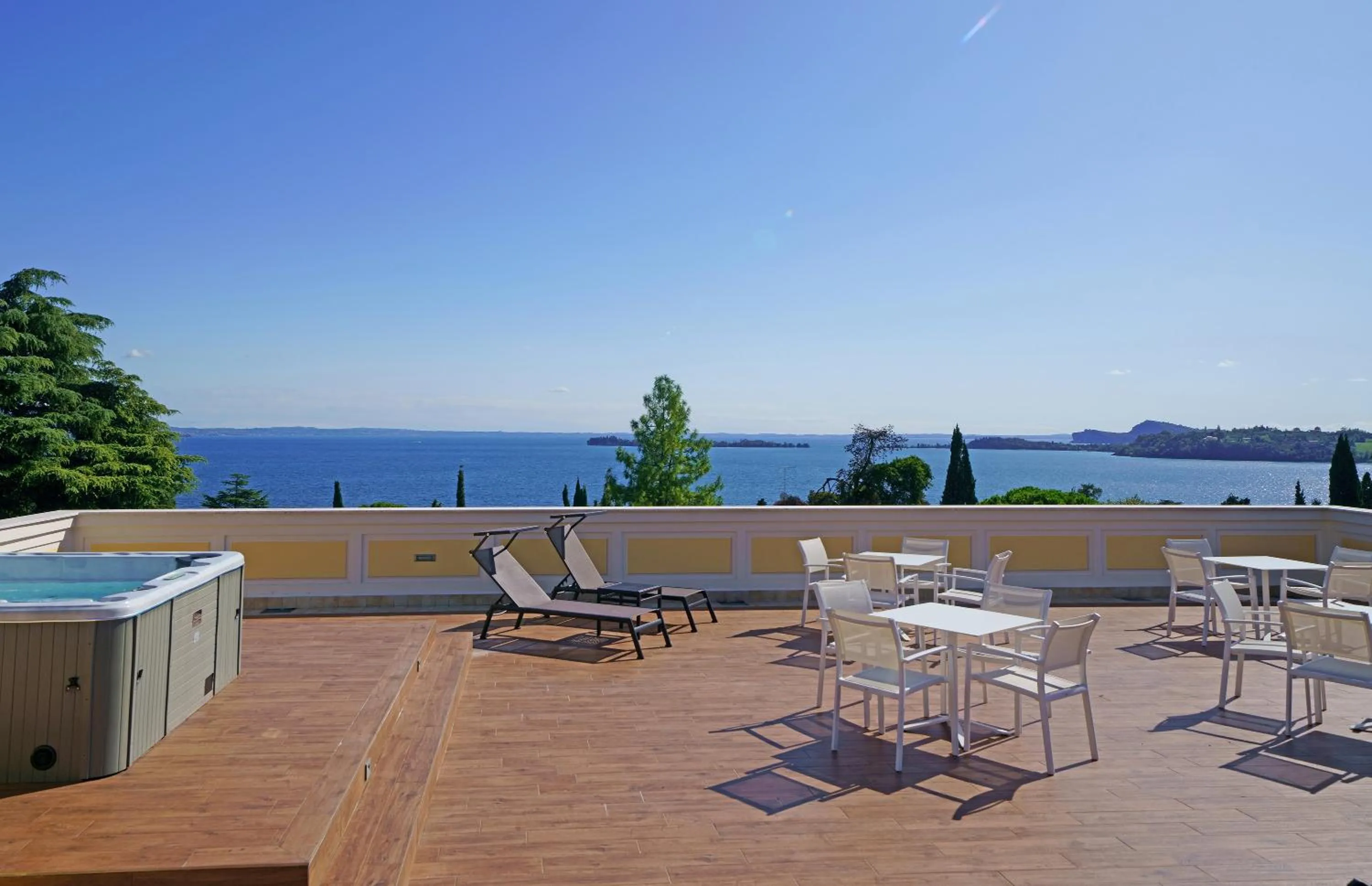 Balcony/Terrace in Villa Sofia Hotel