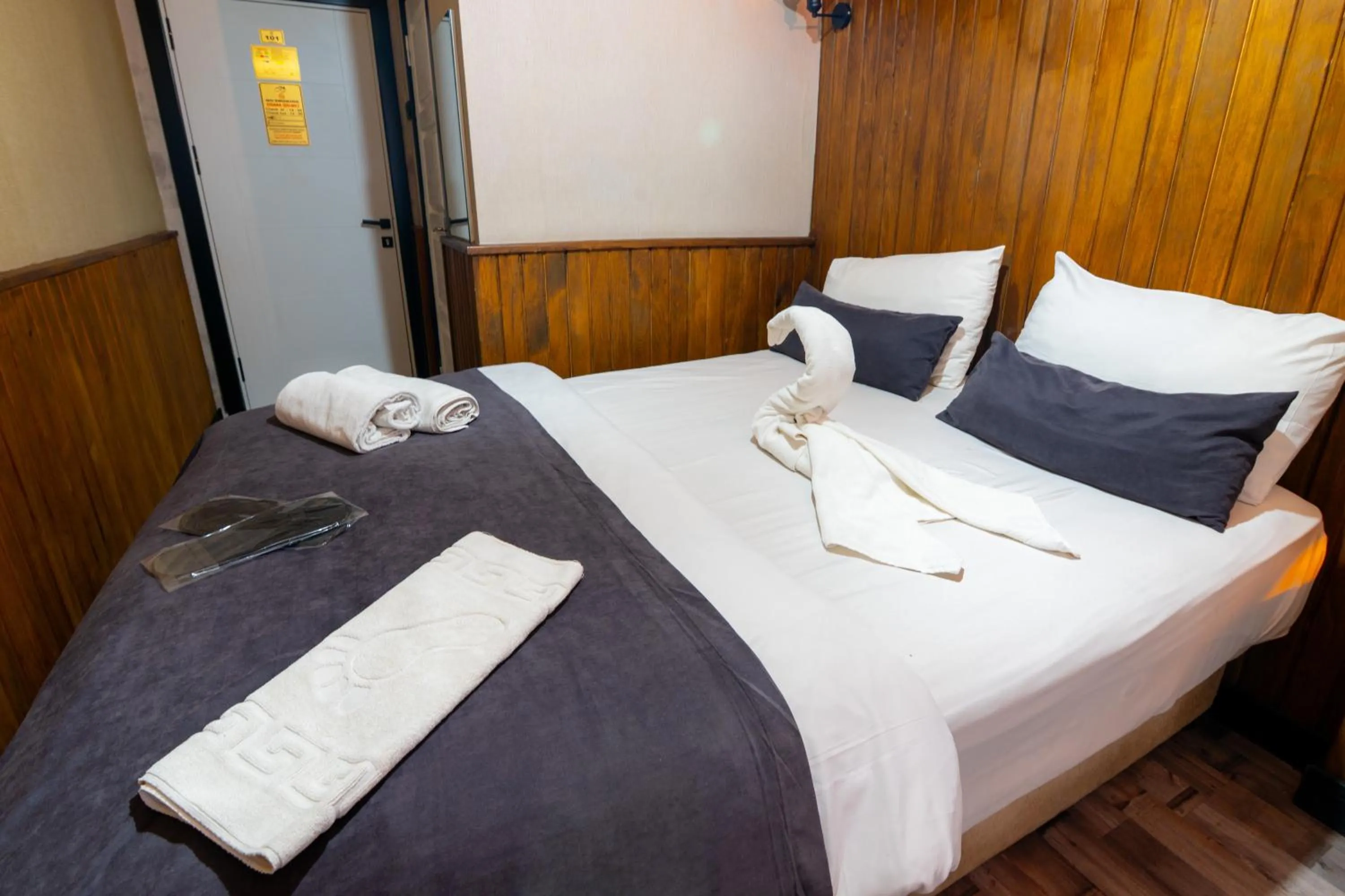 Photo of the whole room, Bed in İmza Hotel Suite