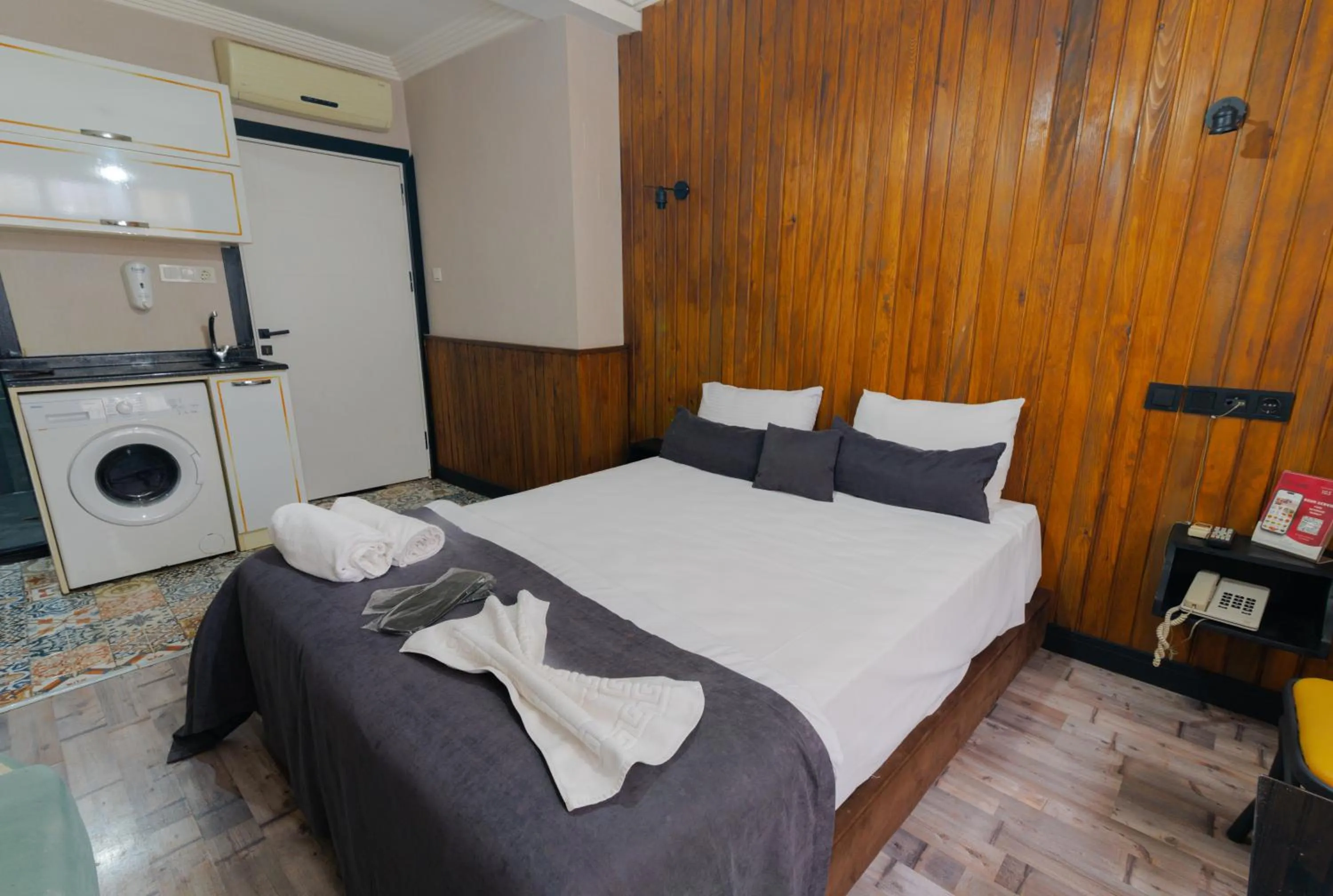 Bed in İmza Hotel Suite