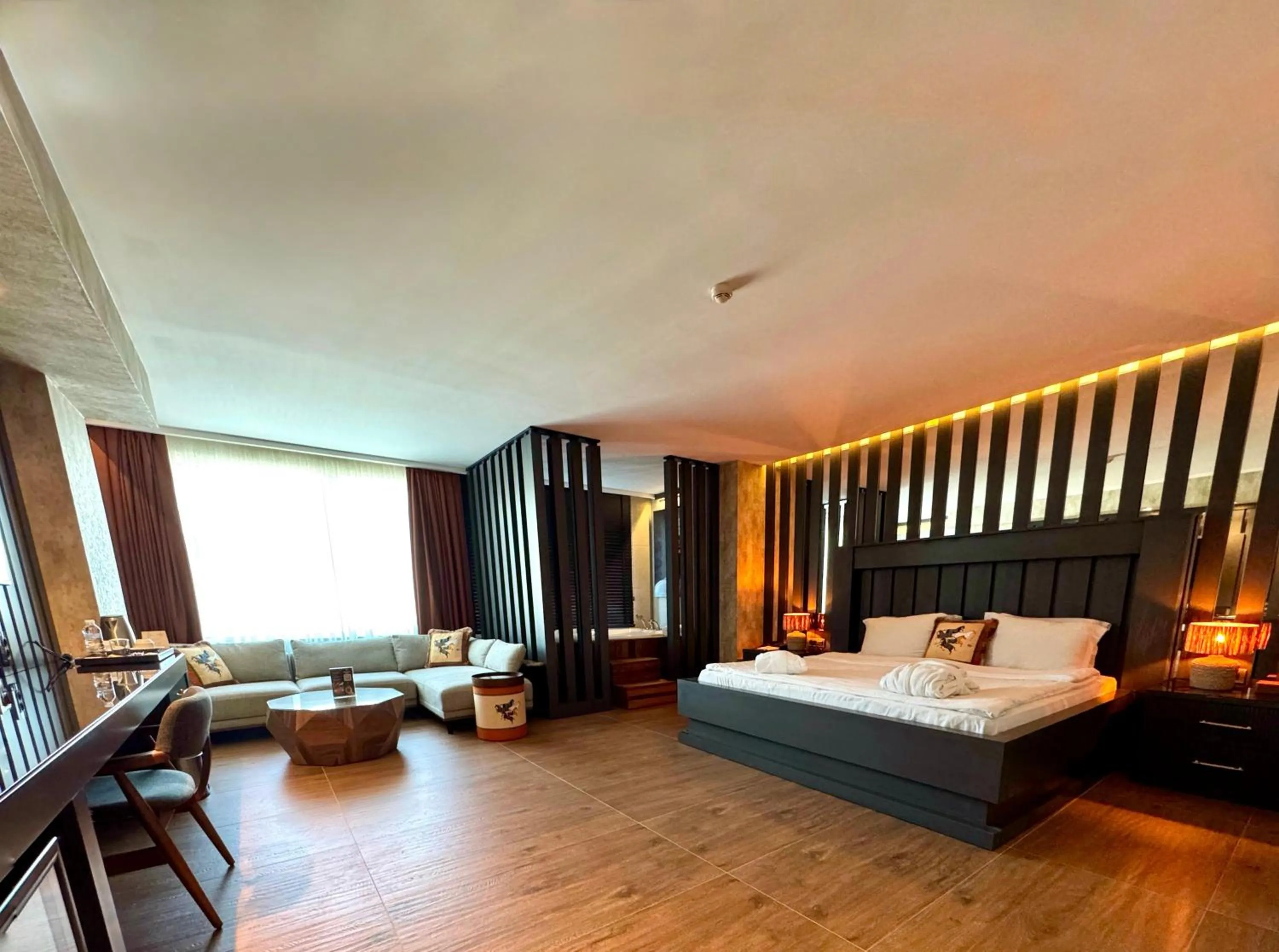 Bed in Sirin Park Hotel