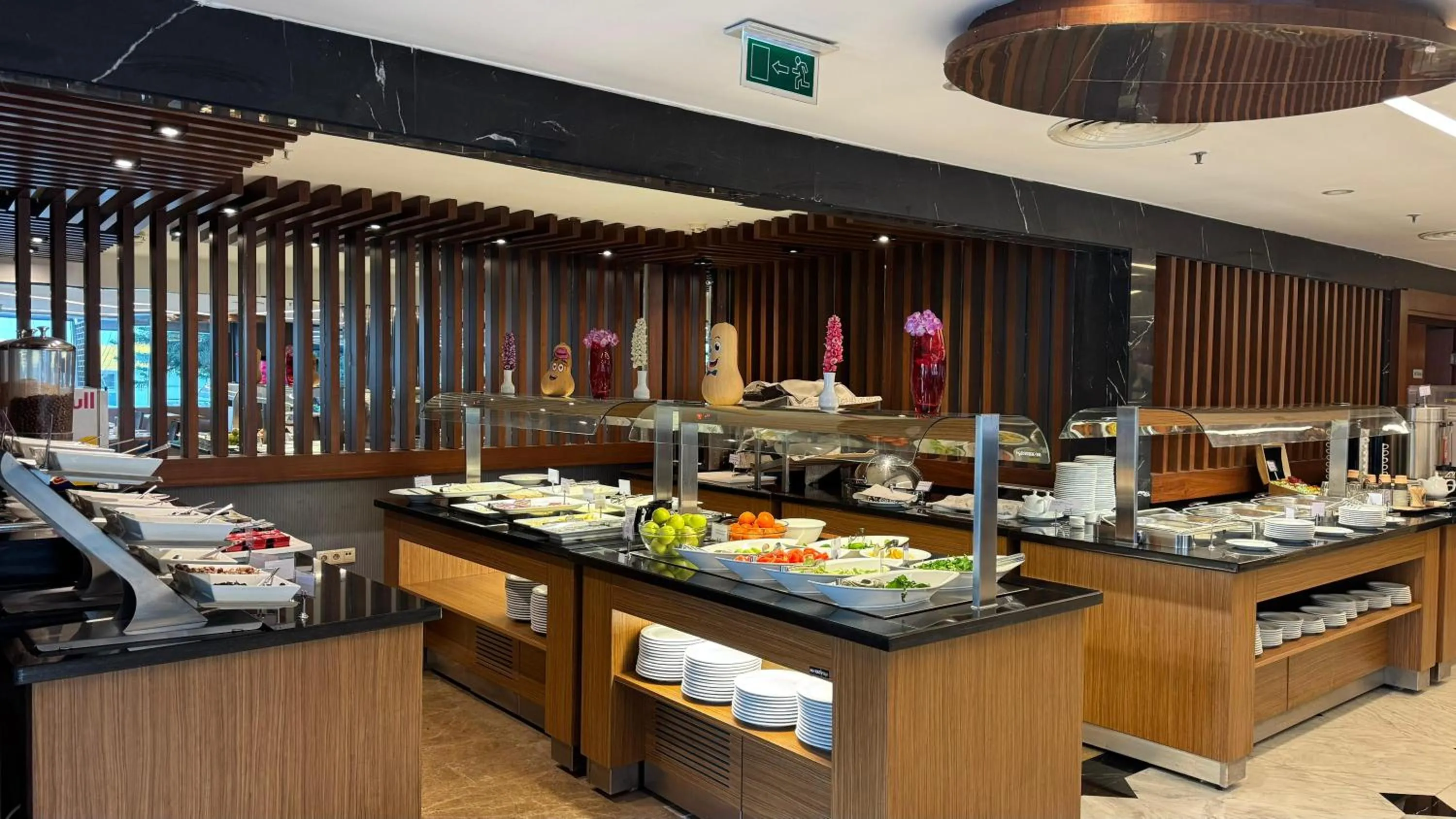 Breakfast in Sirin Park Hotel