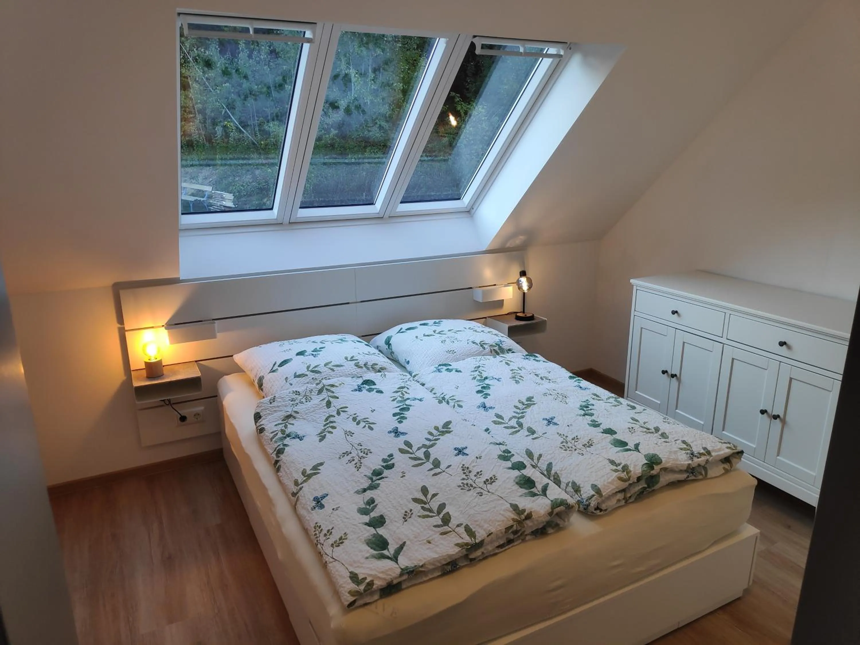 Bedroom, Bed in Thalmühle