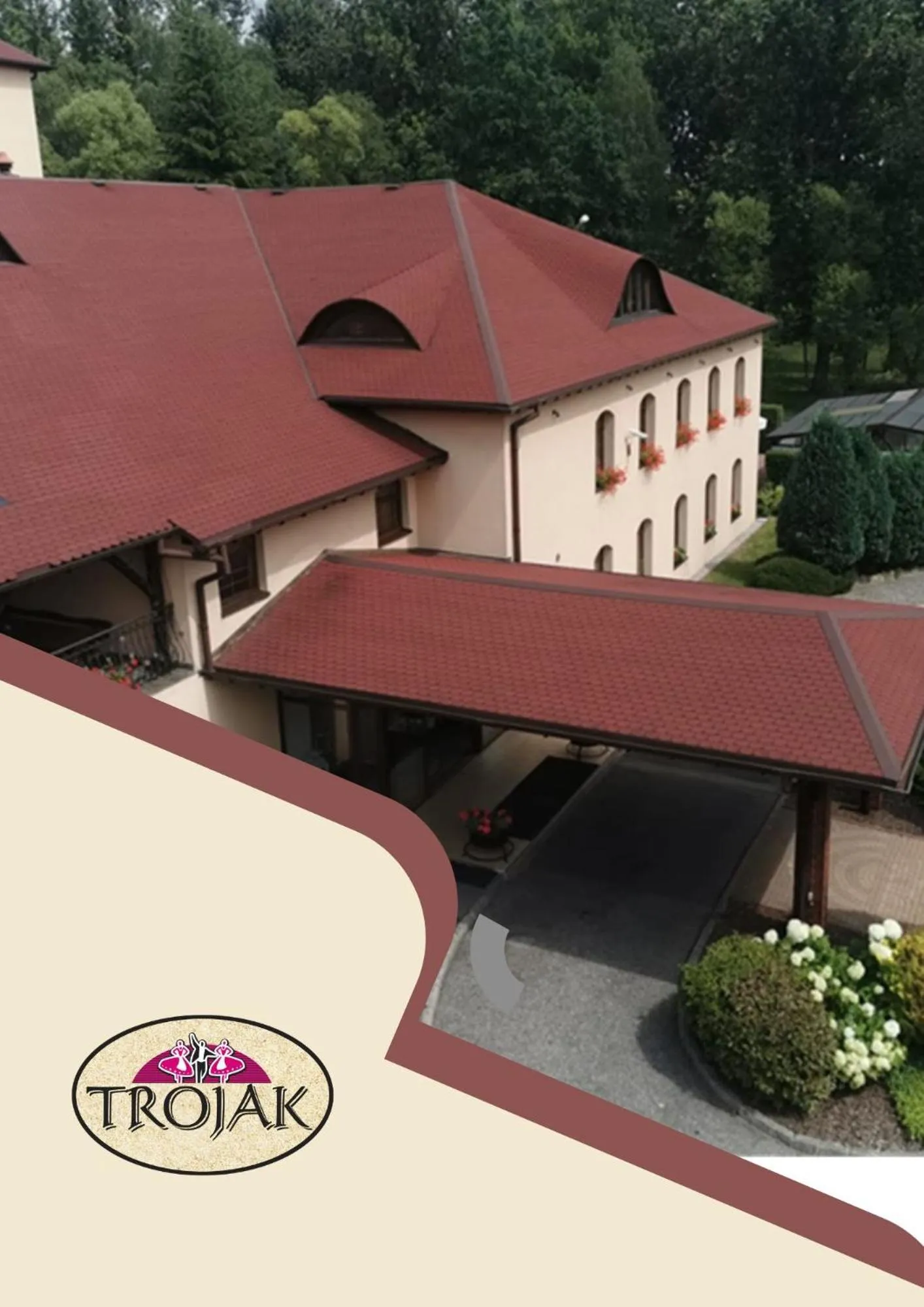 Property building in A&A PRESTIGE Spólka z Ograniczoną Odpowiedzialnością