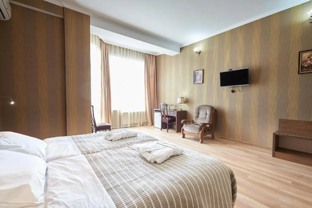 Bedroom in The Hilltop Skyline Hotel