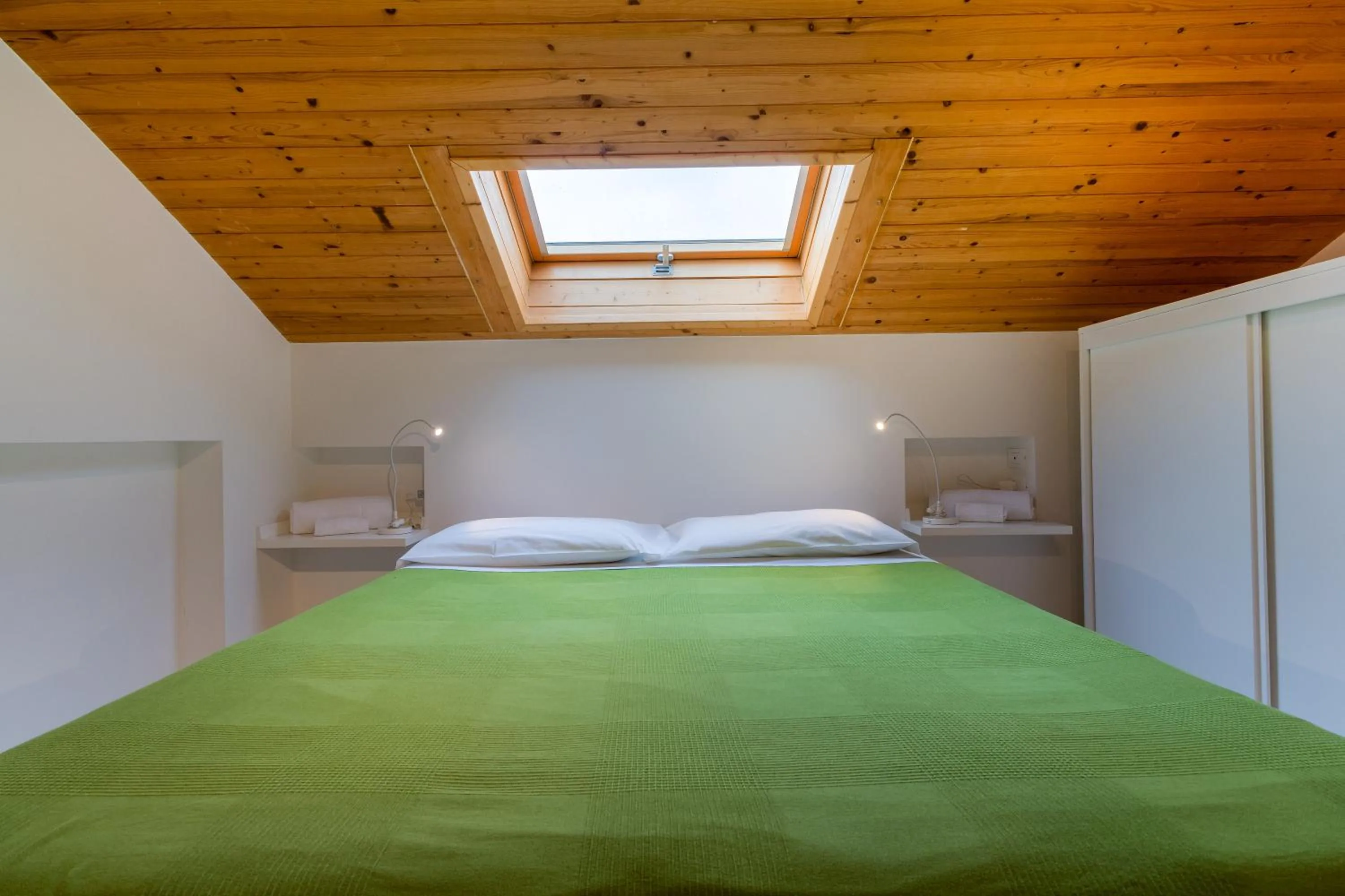 Bedroom, Bed in Appartamenti Sud Est