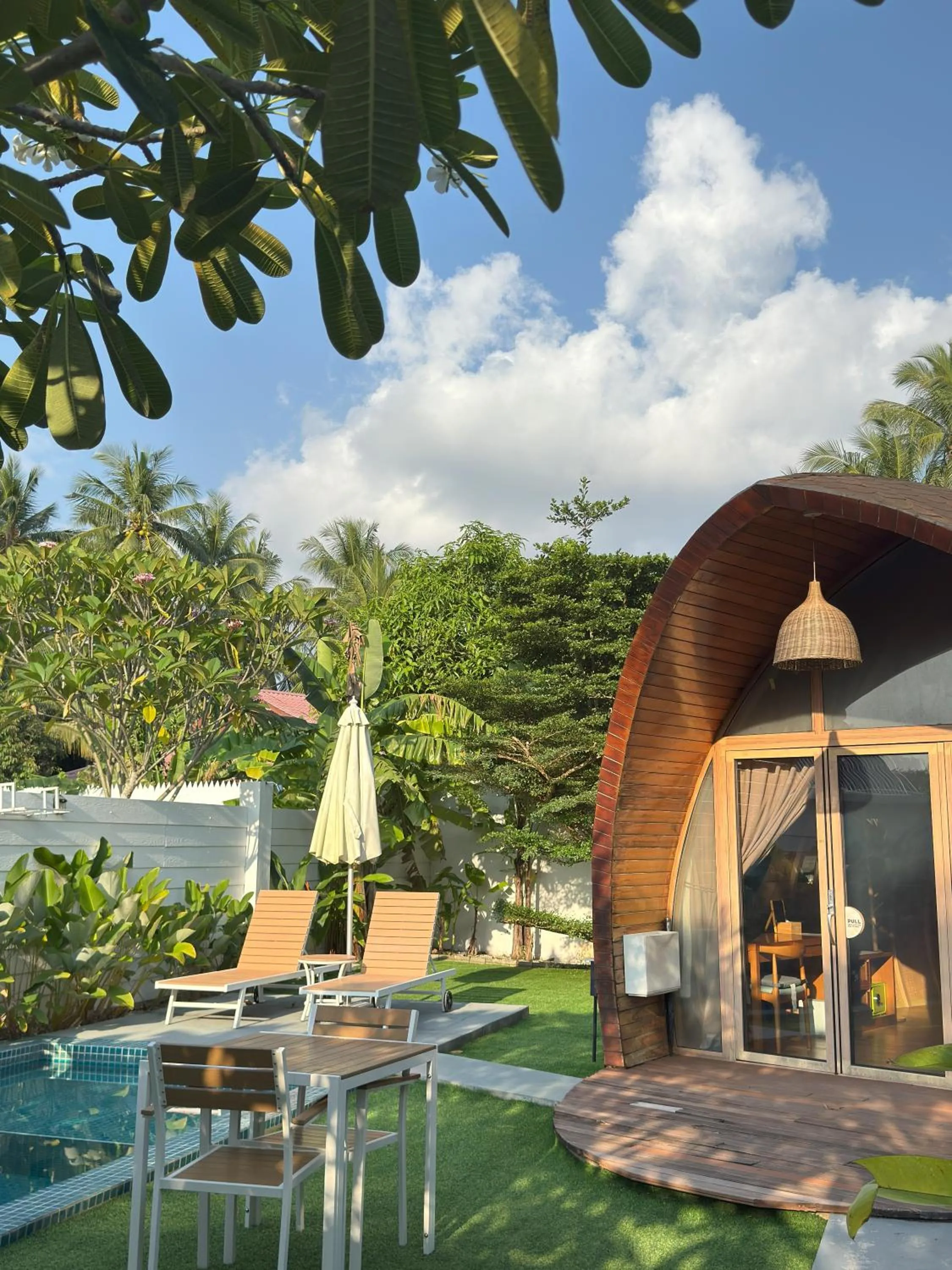 Garden view in Found Mansion