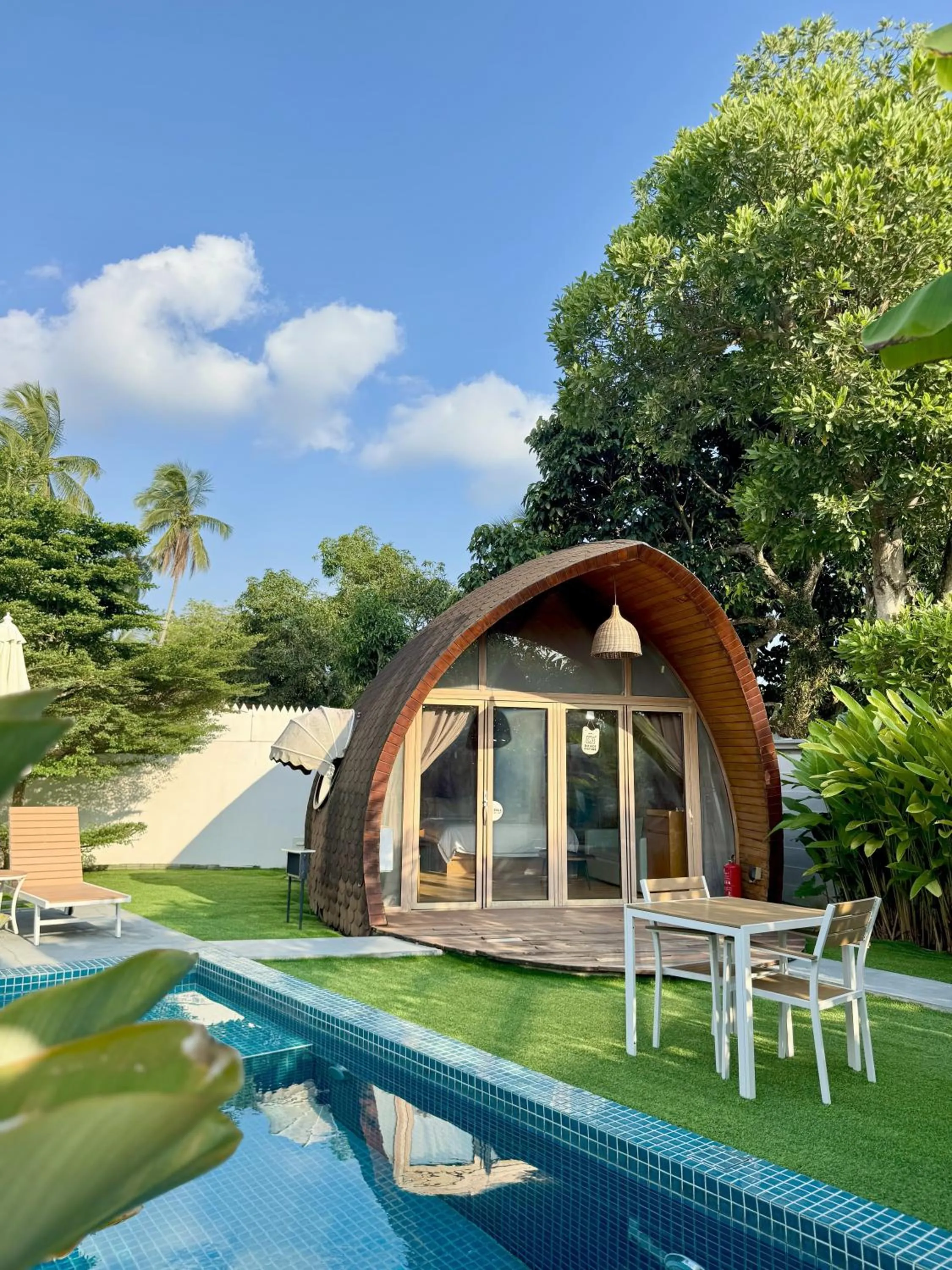 Garden view in Found Mansion