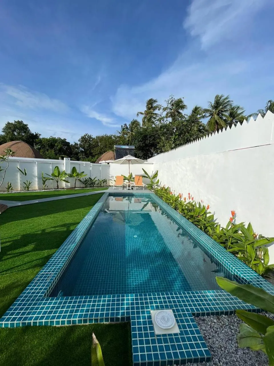 Swimming pool in Found Mansion