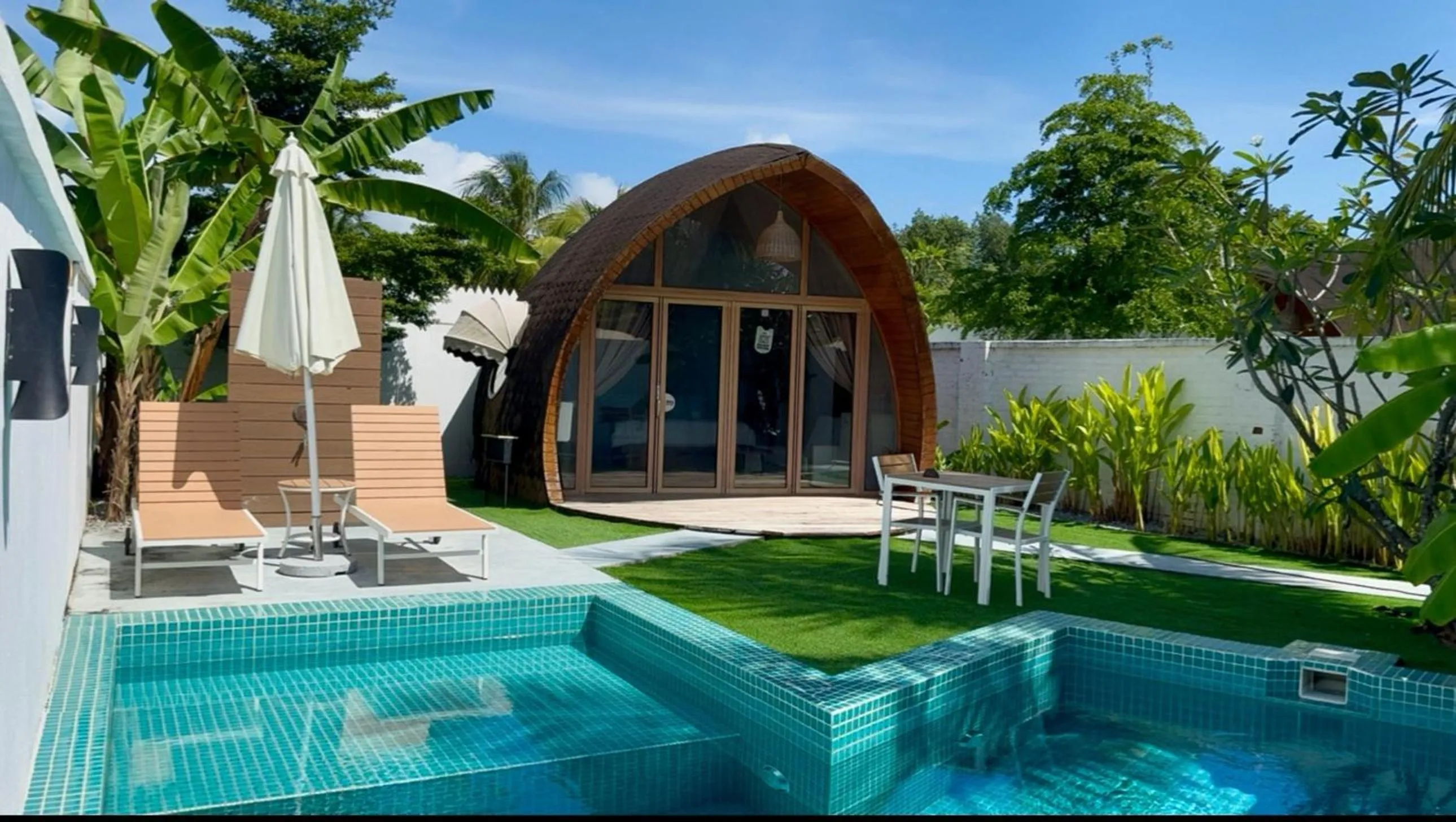 Property building in Found Mansion