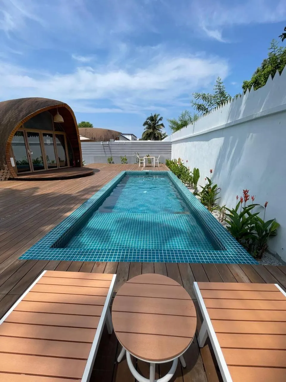 Swimming pool in Found Mansion