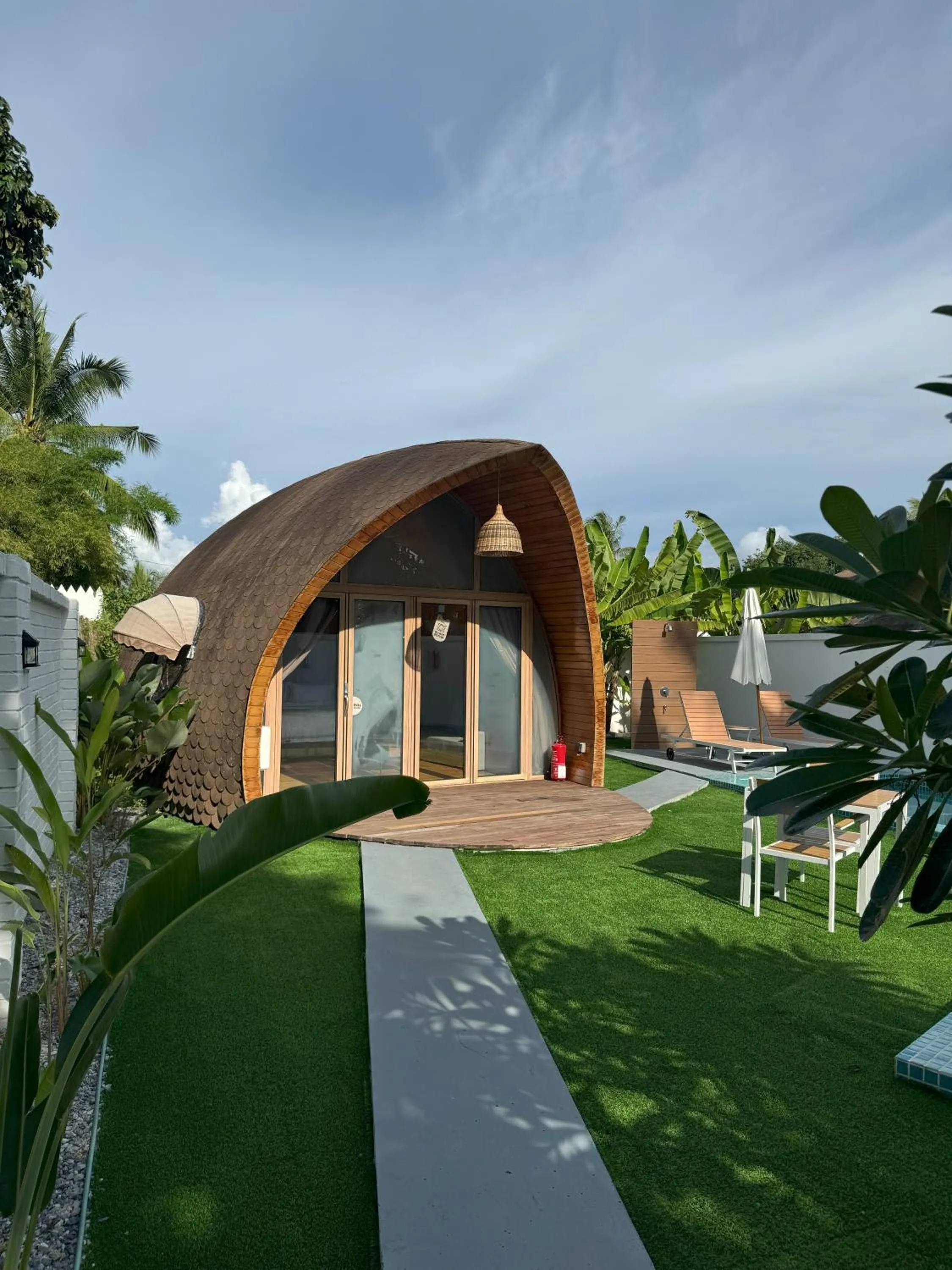 Garden view in Found Mansion