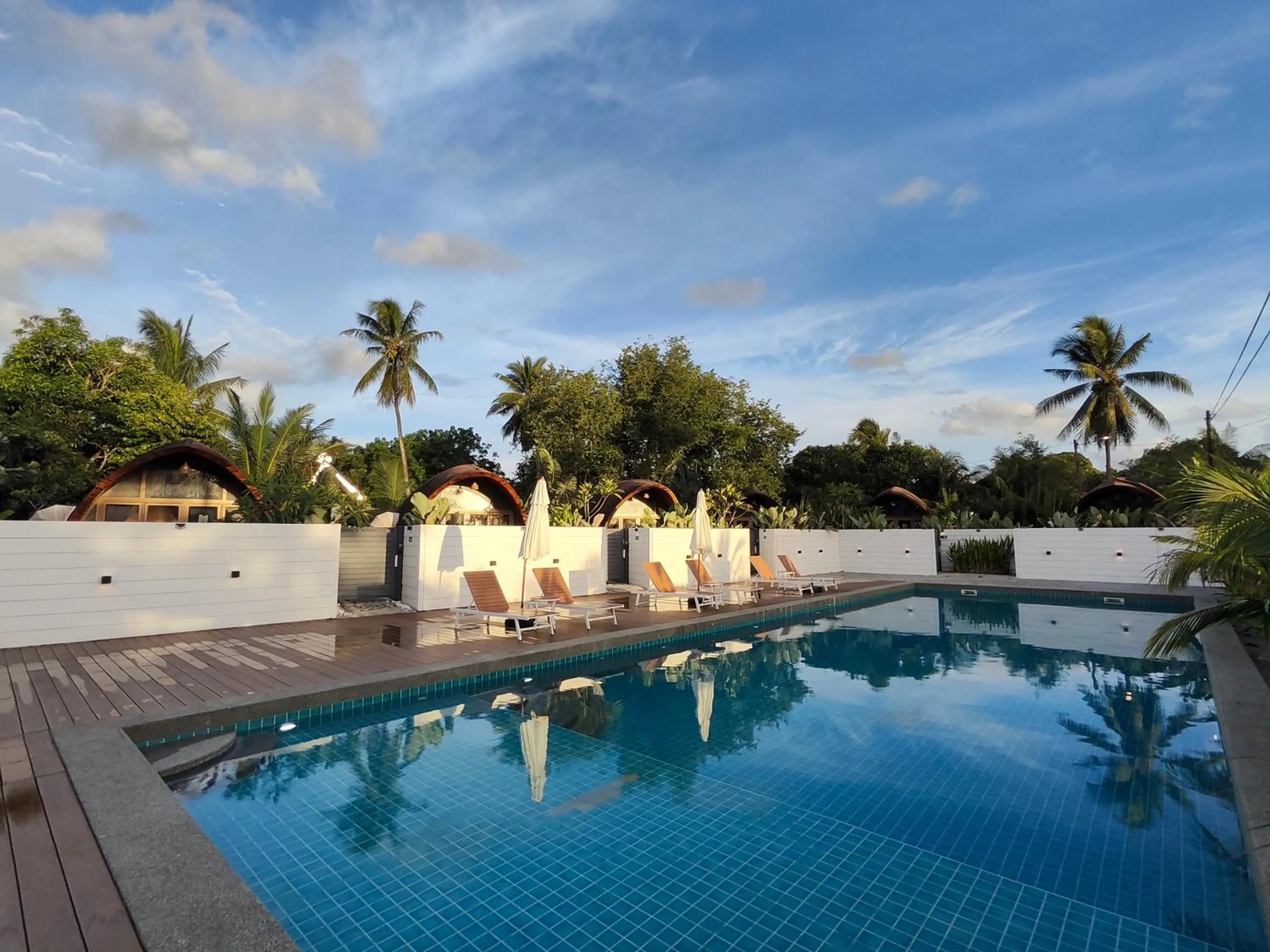 Swimming pool in Found Mansion