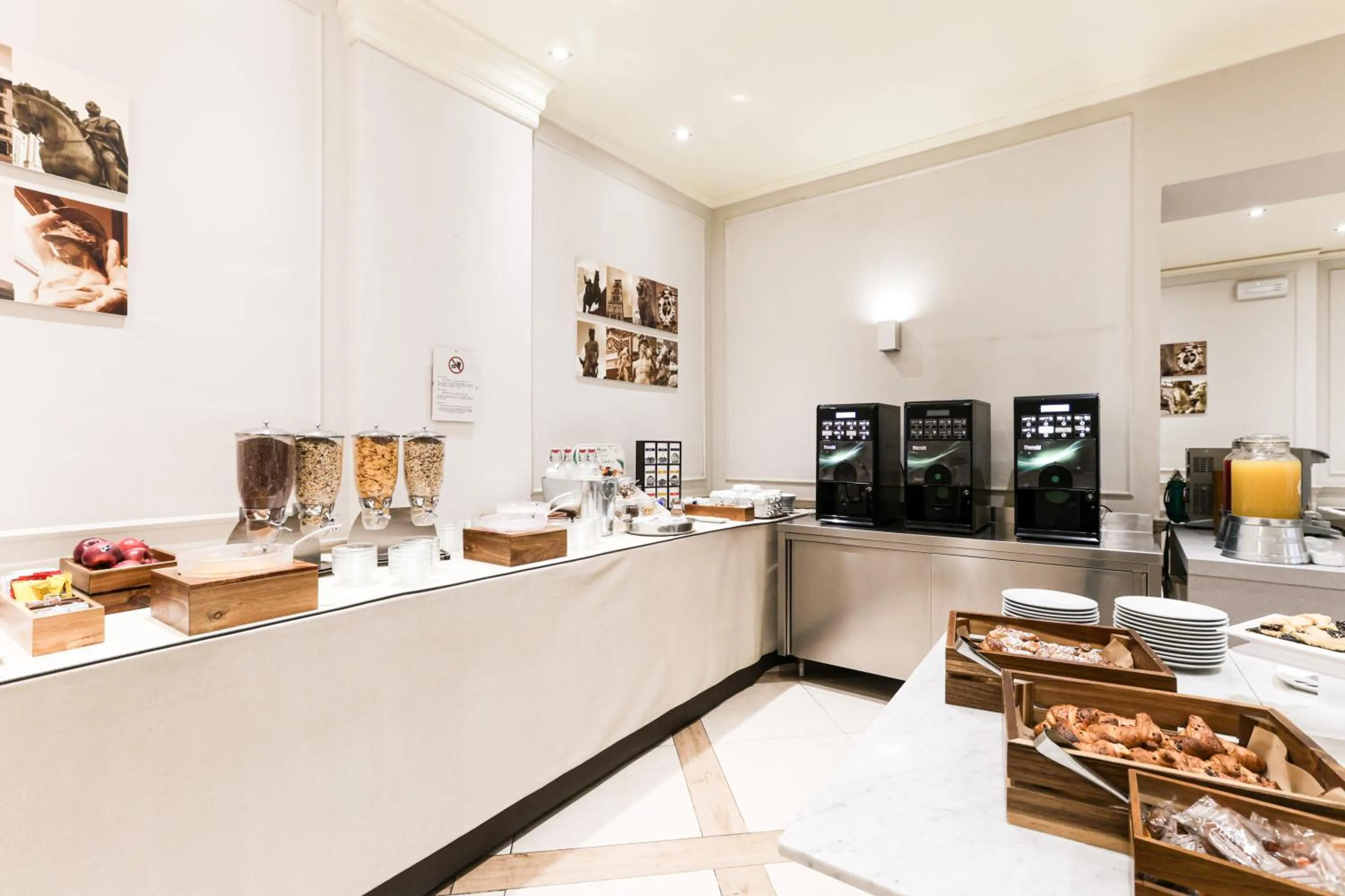 Breakfast in Albergo Firenze